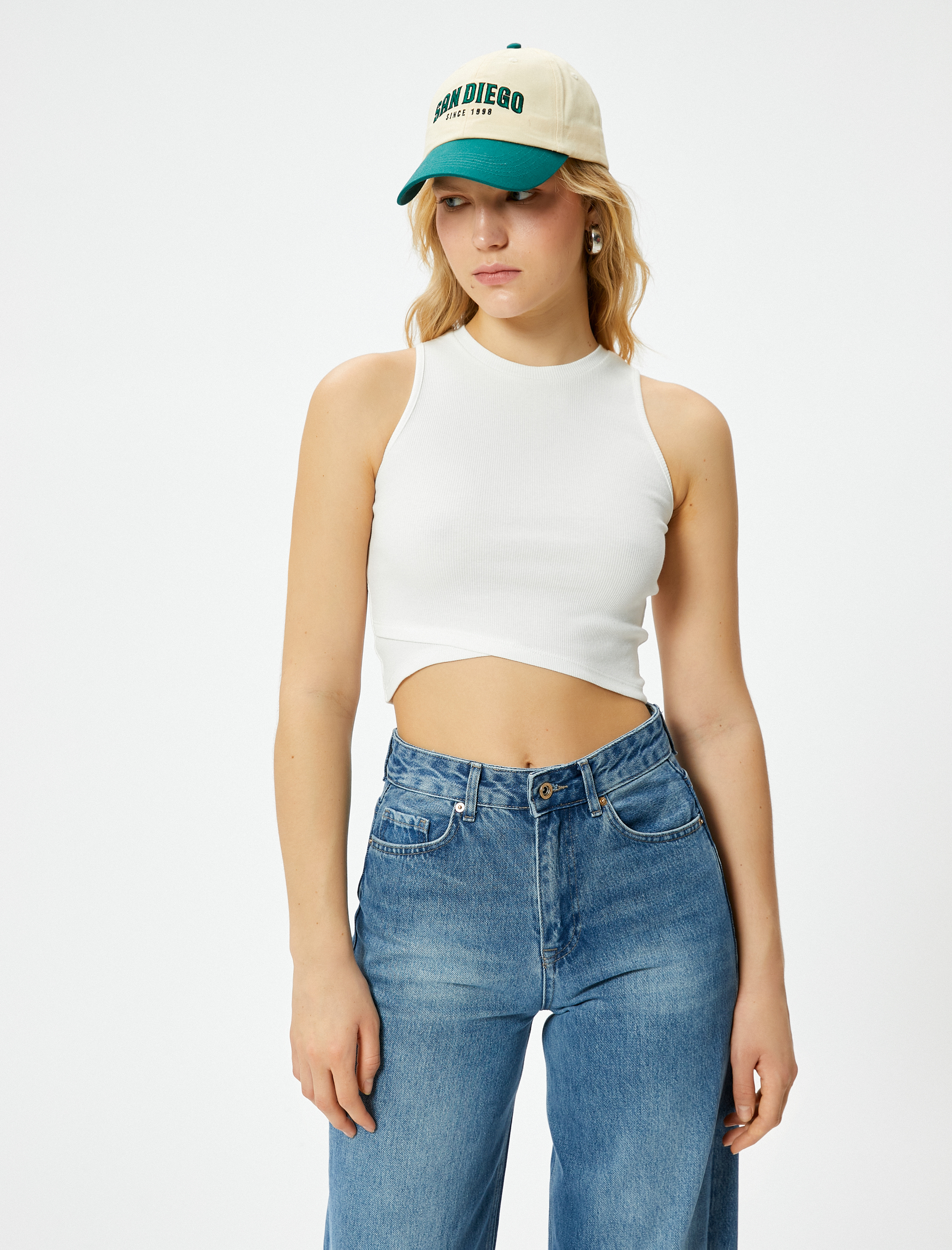   Crop Fitilli Atlet Asimetrik Kesim Bisiklet Yaka