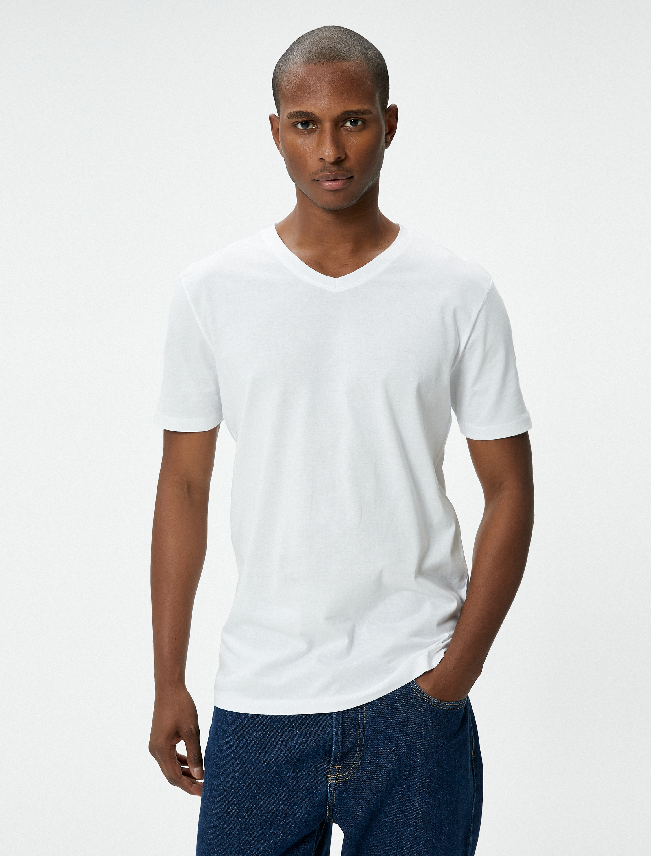   V Yaka Tişört Slim Fit Kısa Kollu Pamuklu