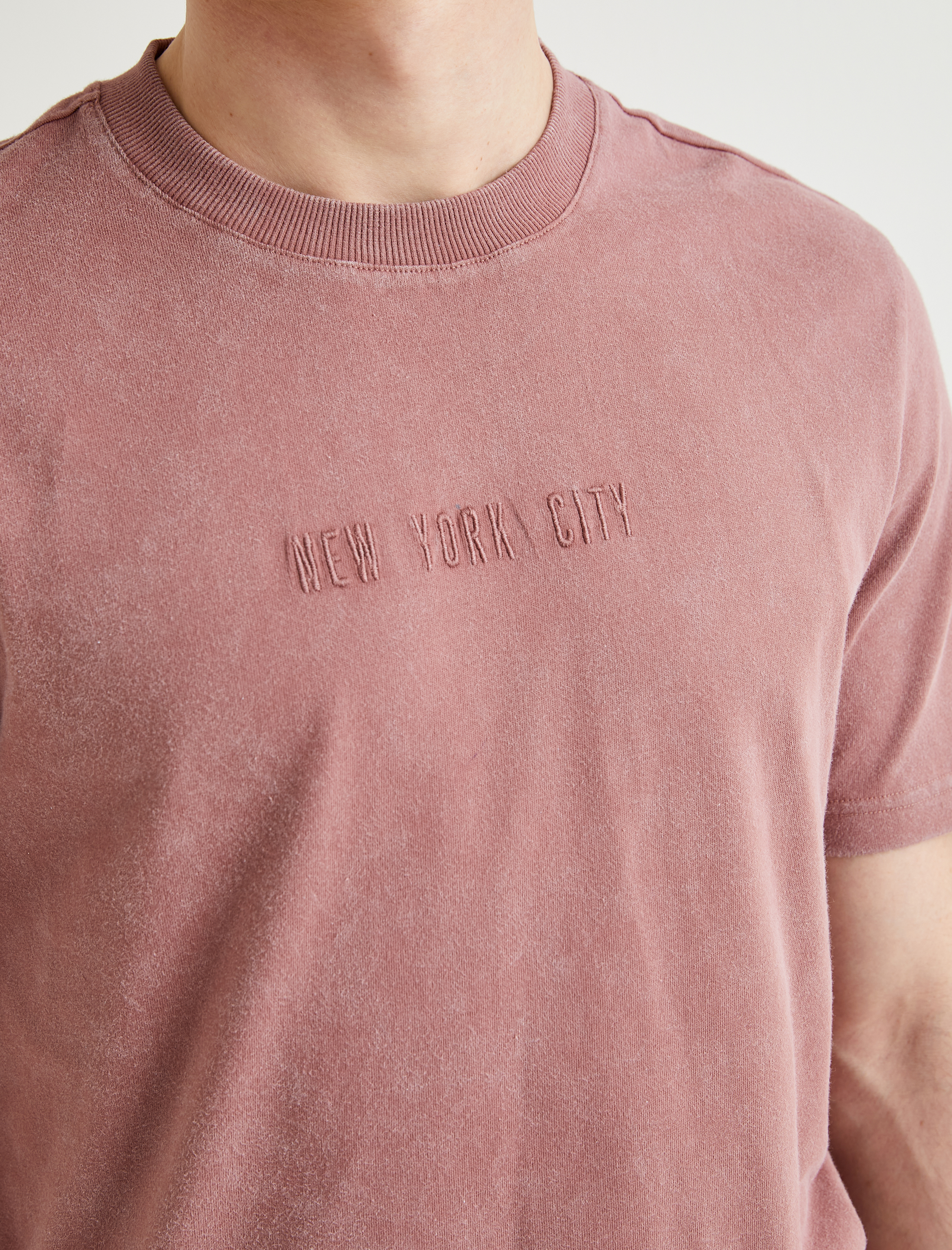   Slogan İşlemeli Tişört Yıkamalı Bisiklet Yaka Kısa Kollu