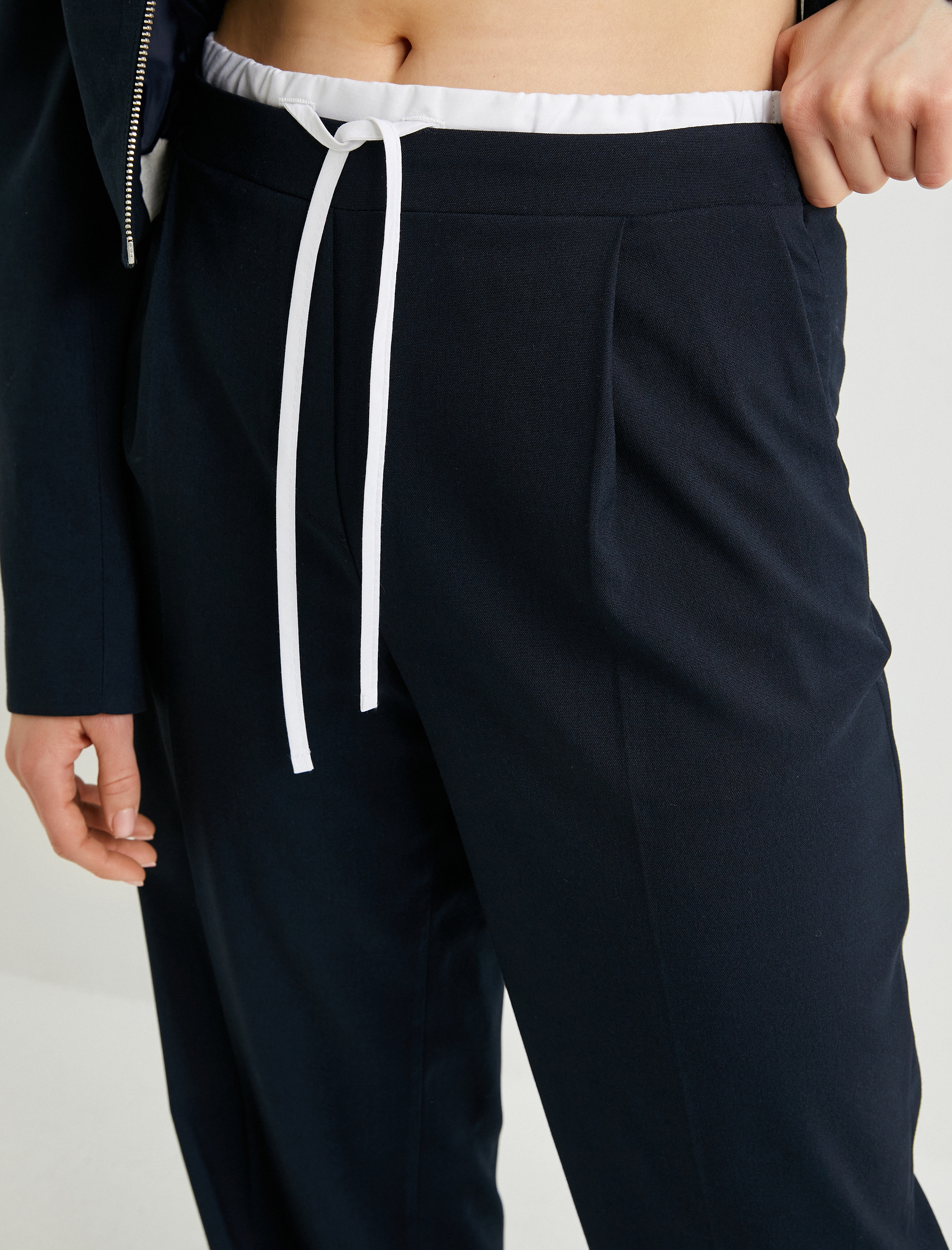   Geniş Paça Pantolon Beli Bağcıklı Cep Detaylı