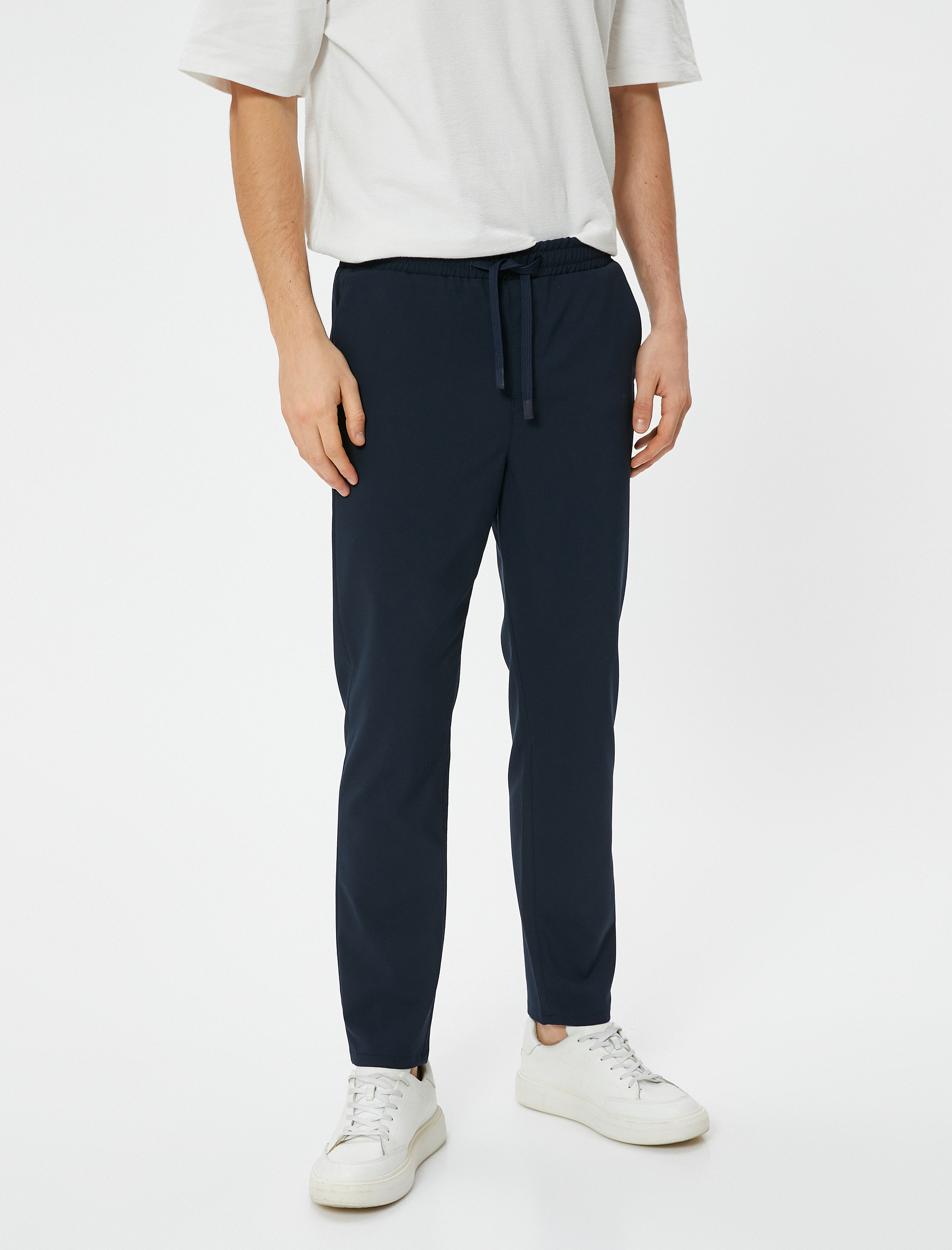   Kumaş Pantolon Beli Bağcıklı Slim Fit Cep Detaylı