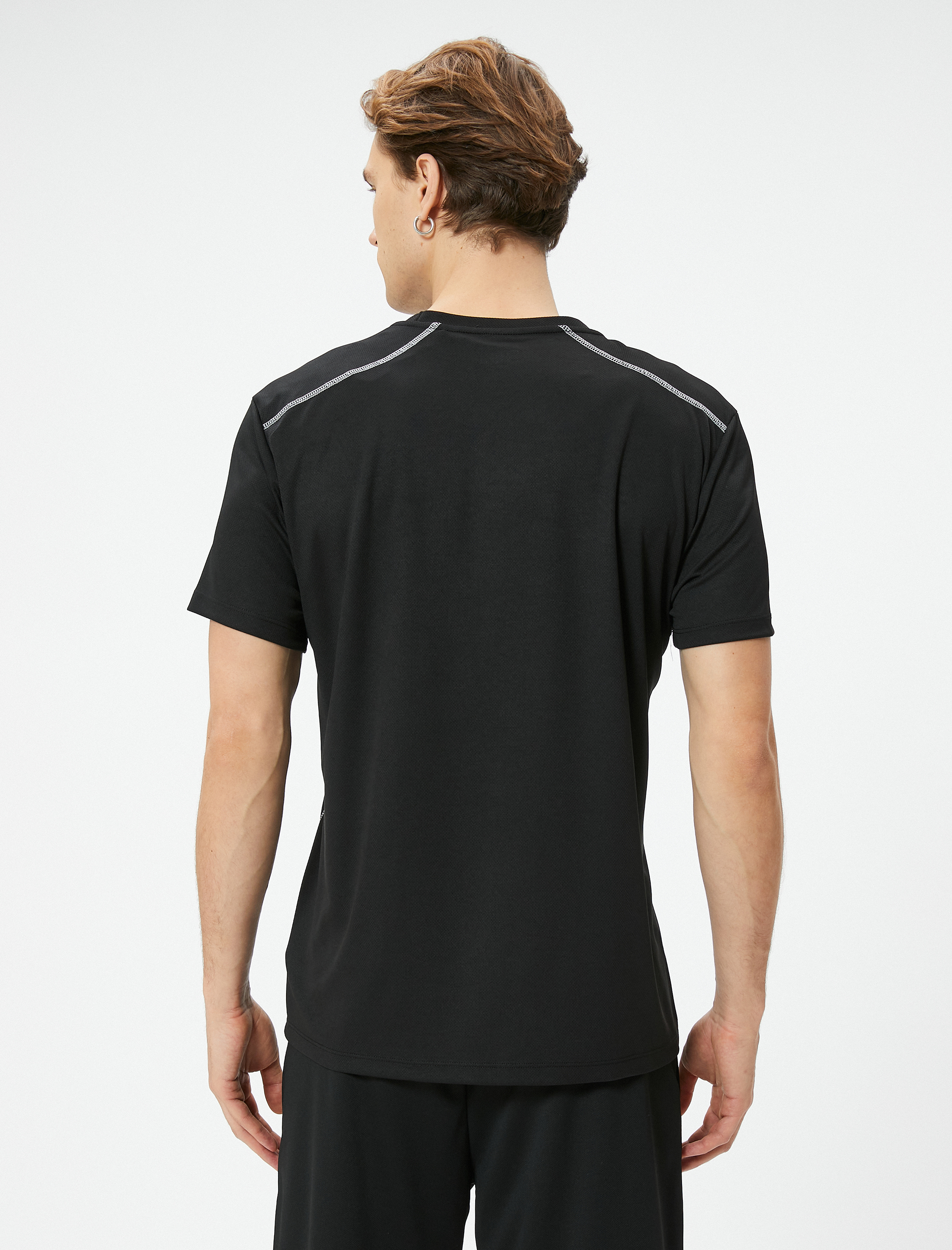   Spor Tişört Dikiş Detaylı Bisiklet Yaka Kısa Kollu