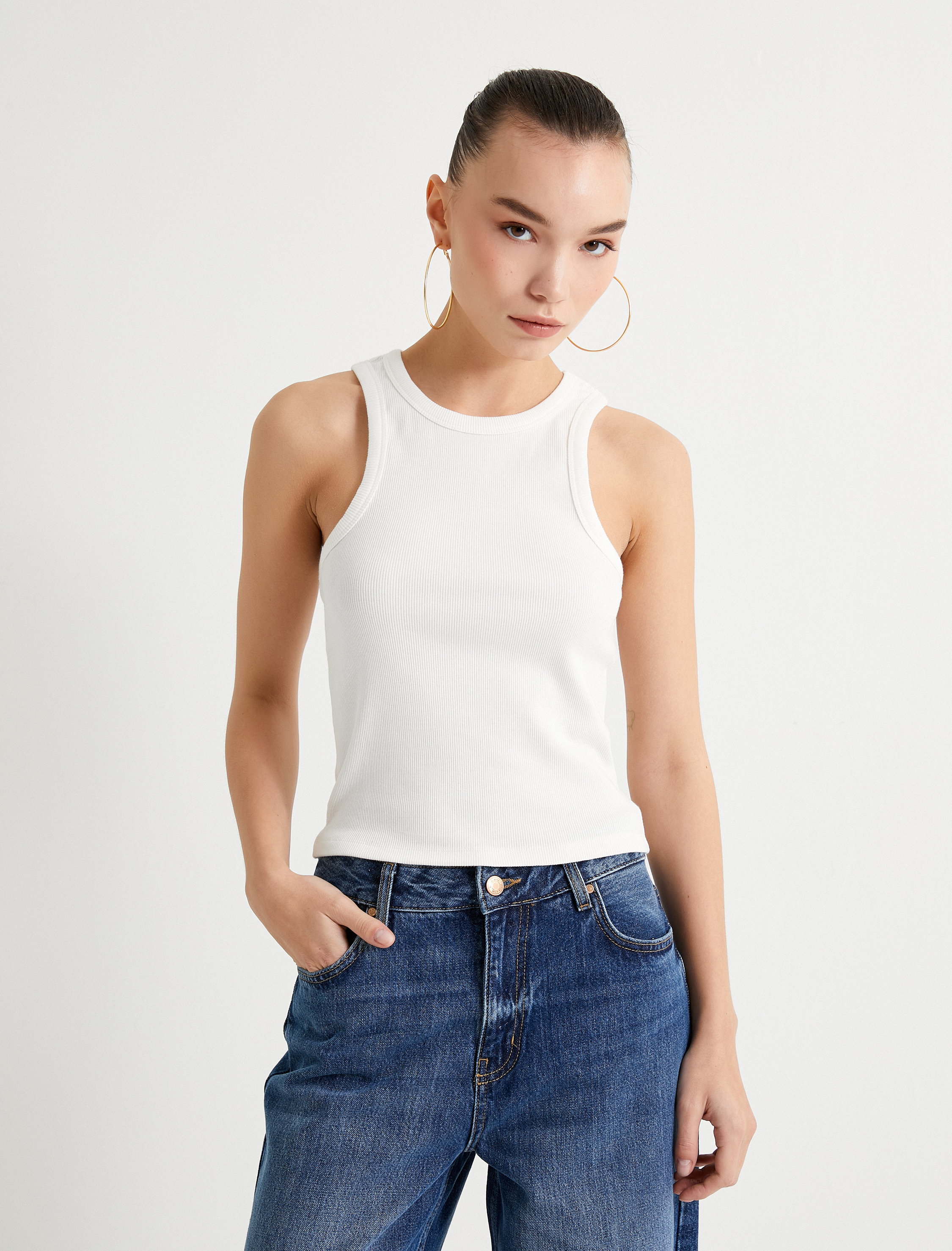   Basic Halter Yaka Atlet Ribanalı Pamuklu