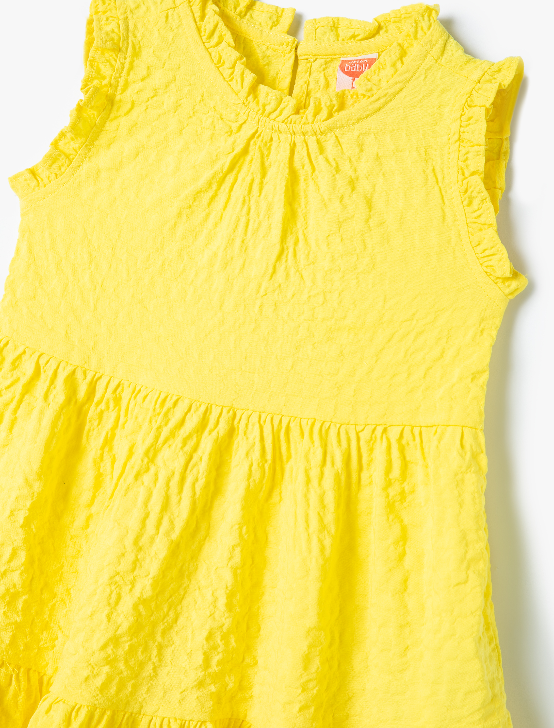 Kız Bebek Elbise Fırfırlı Kolsuz Yuvarlak Yaka Katlı