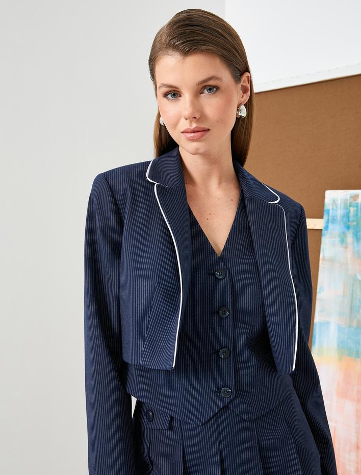  Crop Blazer Ceket Biye Detaylı