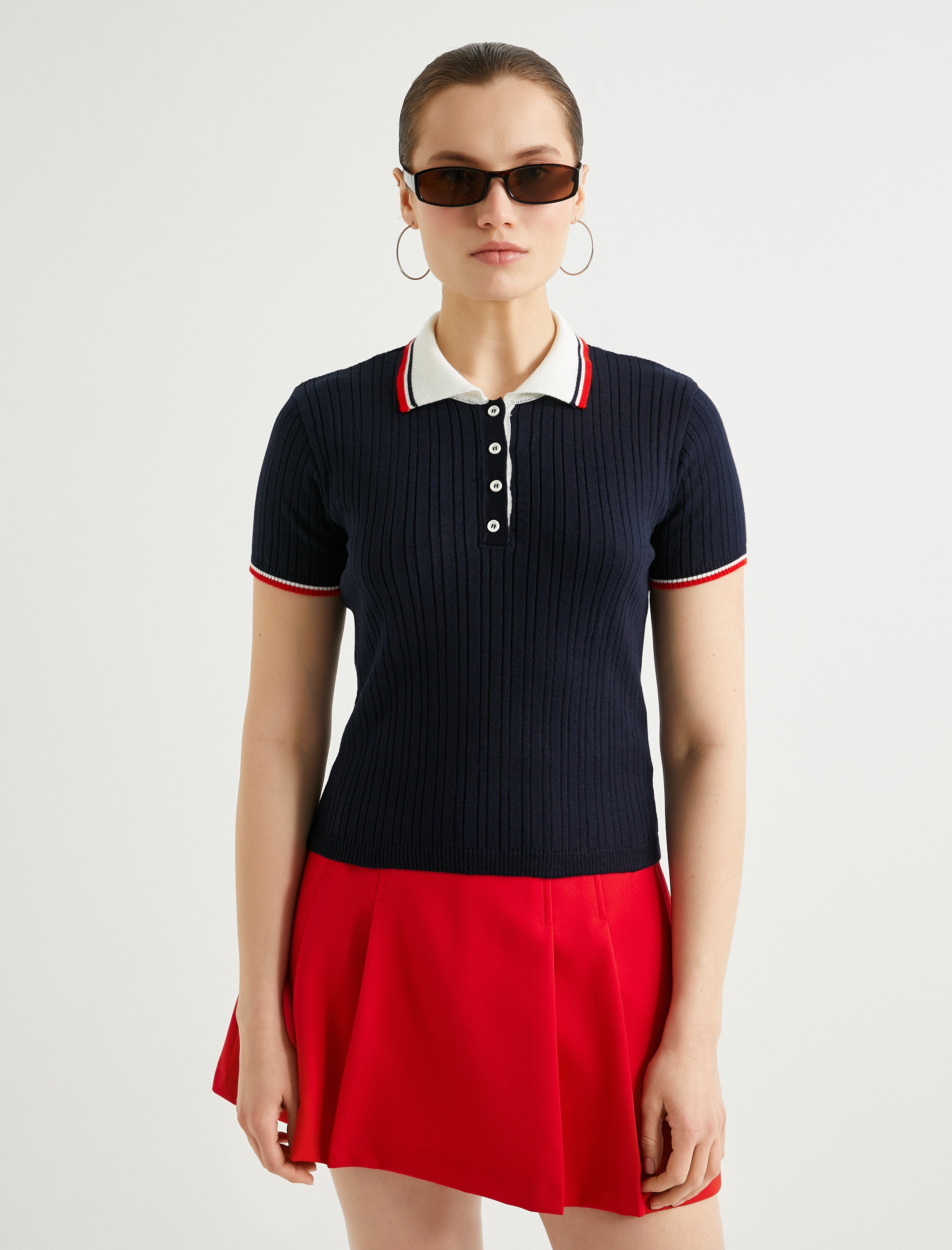   Polo Yaka Kazak Düğmeli Kısa Kollu Şerit Detaylı