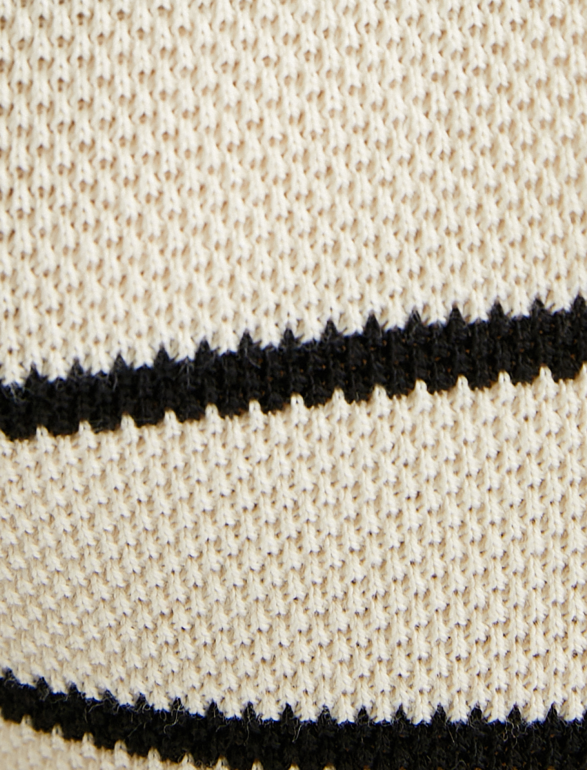   Kısa Kollu Düğmeli Hırka Yuvarlak Yaka