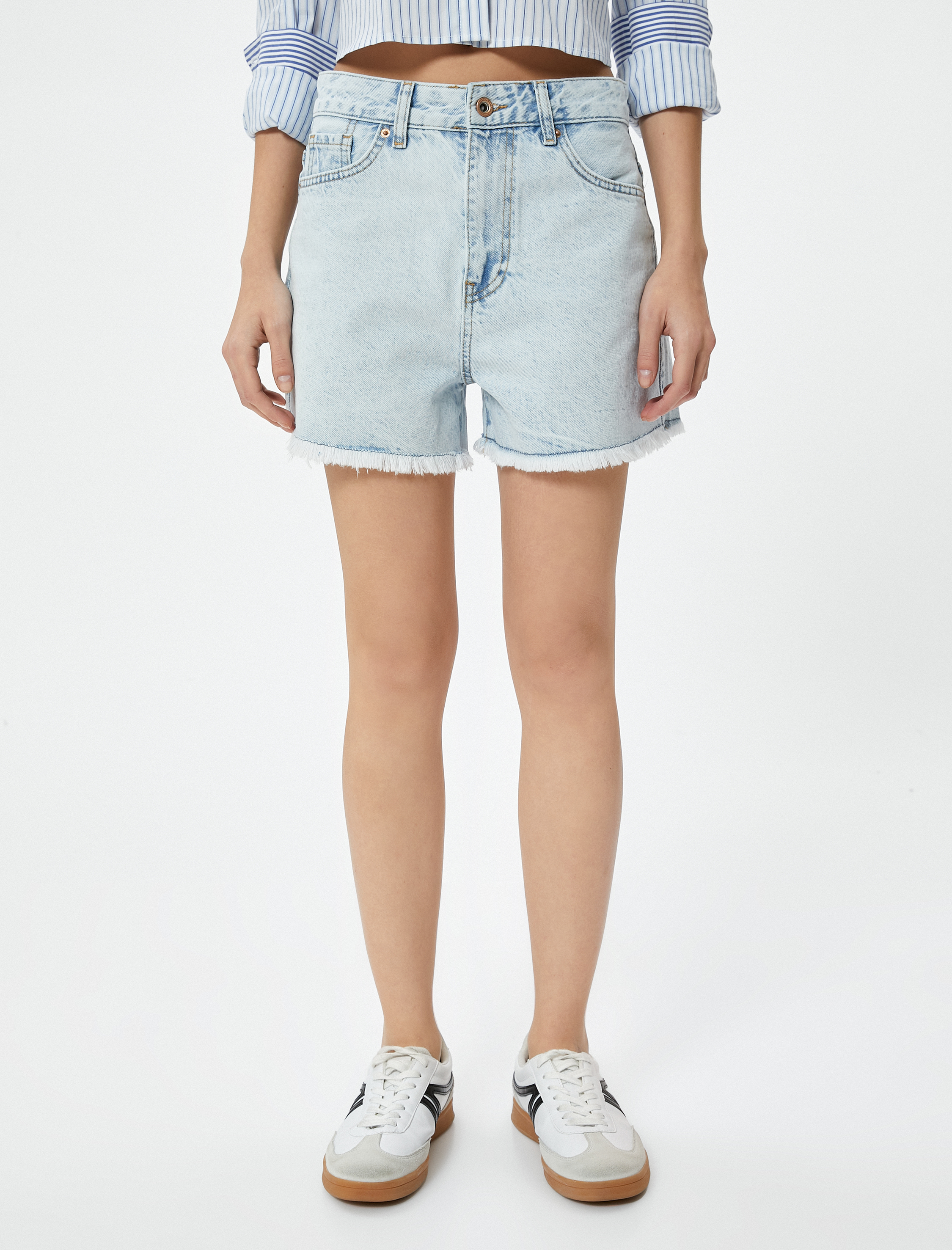   Kot Şort Yüksek Bel Cepli Paçası Püsküllü Pamuklu