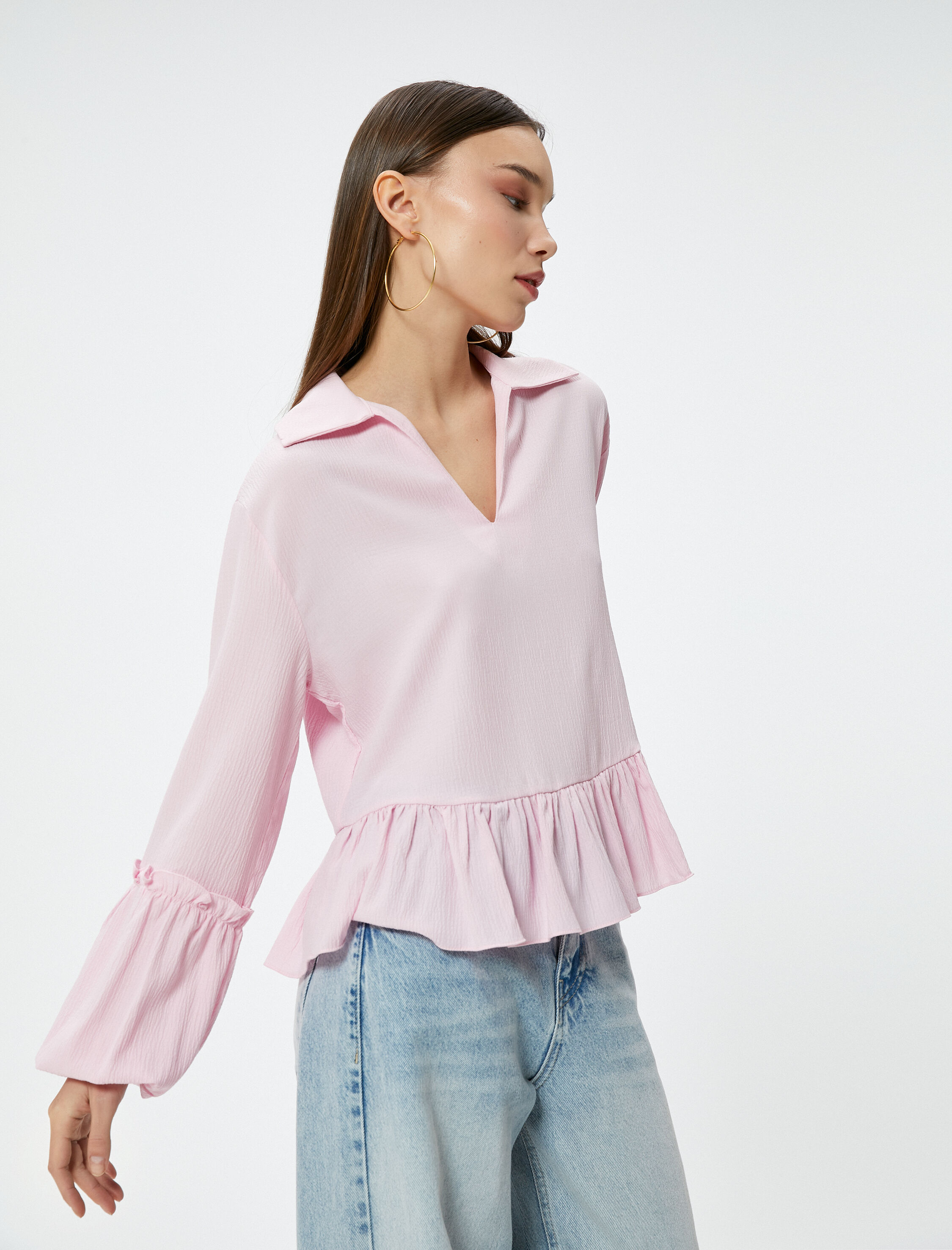   Fırfırlı Bluz Polo V Yaka Uzun Kollu Dokulu Viskoz Kumaş Rahat Kalıp