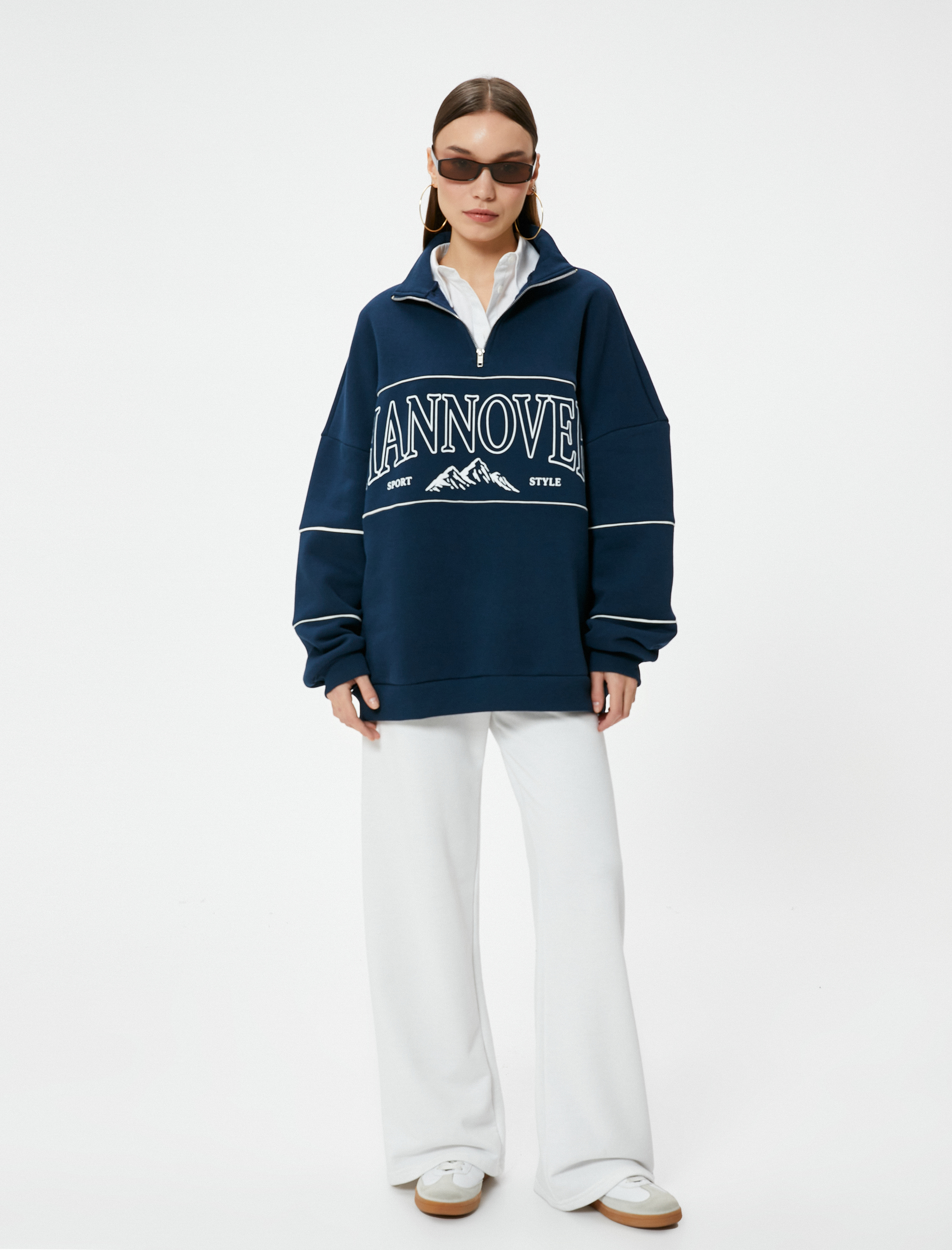   Şardonlu Yarım Fermuarlı Sweatshirt Rahat Kalıp Baskılı Dik Yaka