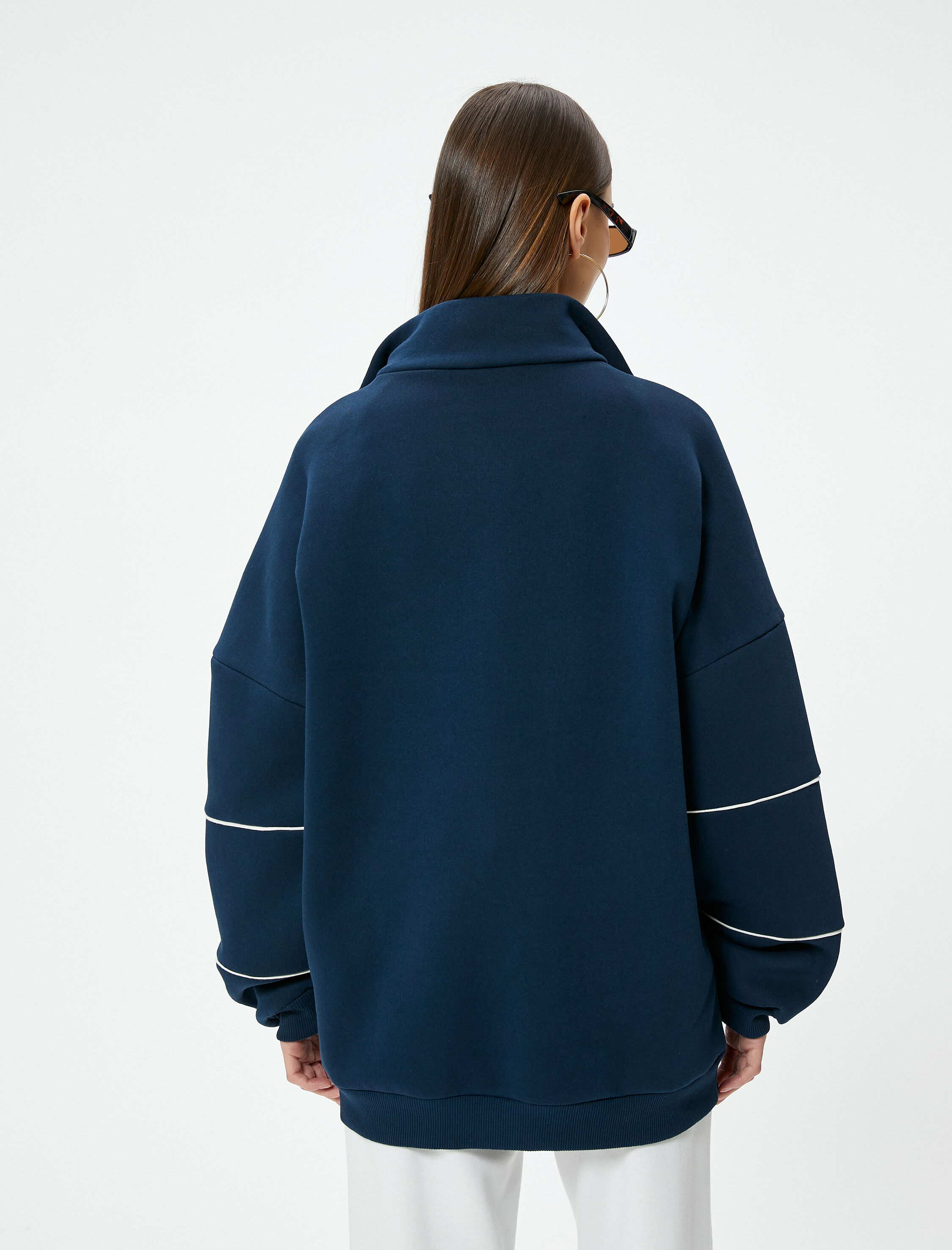   Şardonlu Yarım Fermuarlı Sweatshirt Rahat Kalıp Baskılı Dik Yaka