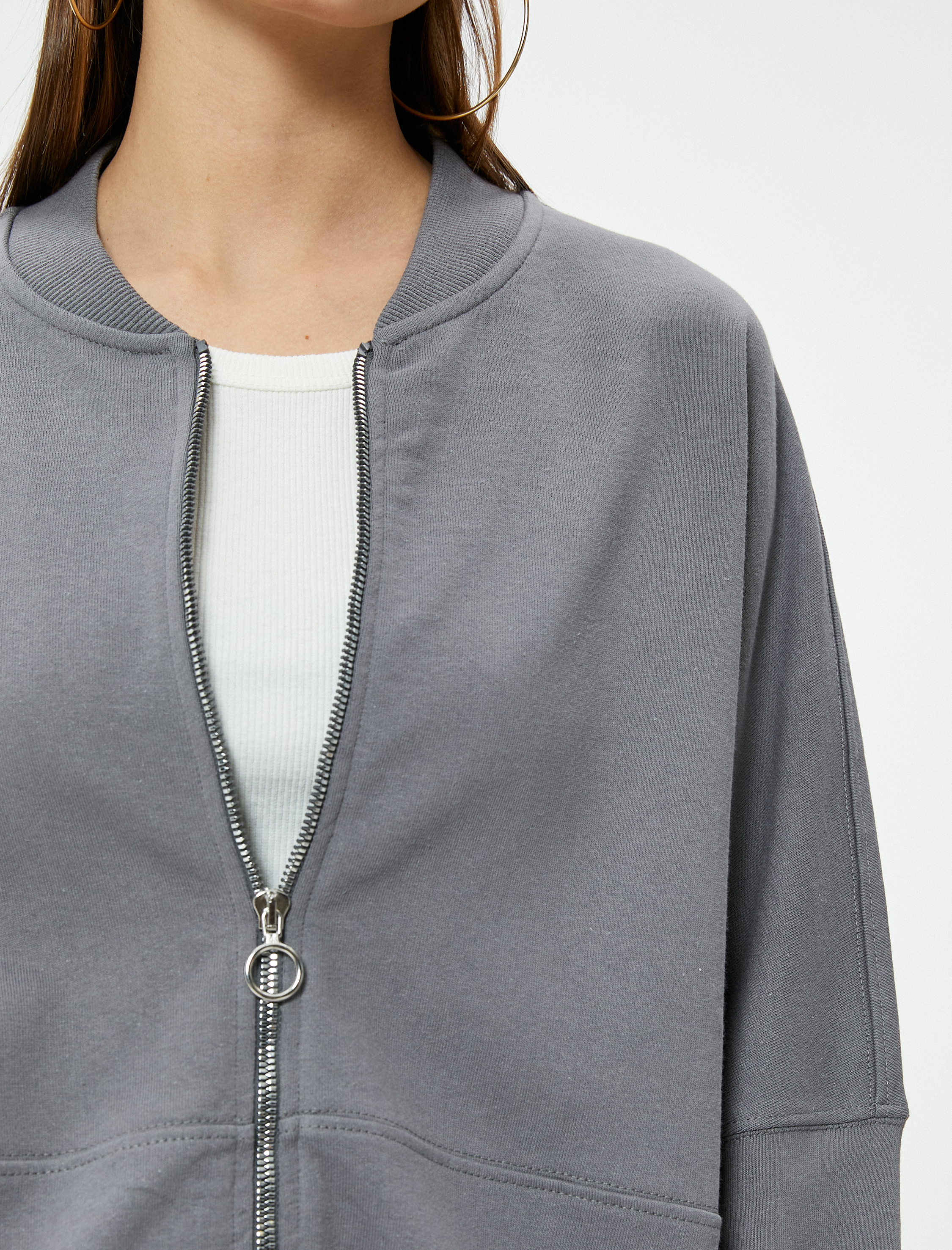   Şardonlu Fermuarlı Sweatshirt Rahat Kalıp Yuvarlak Yaka Uzun Balon Kollu Pamuklu