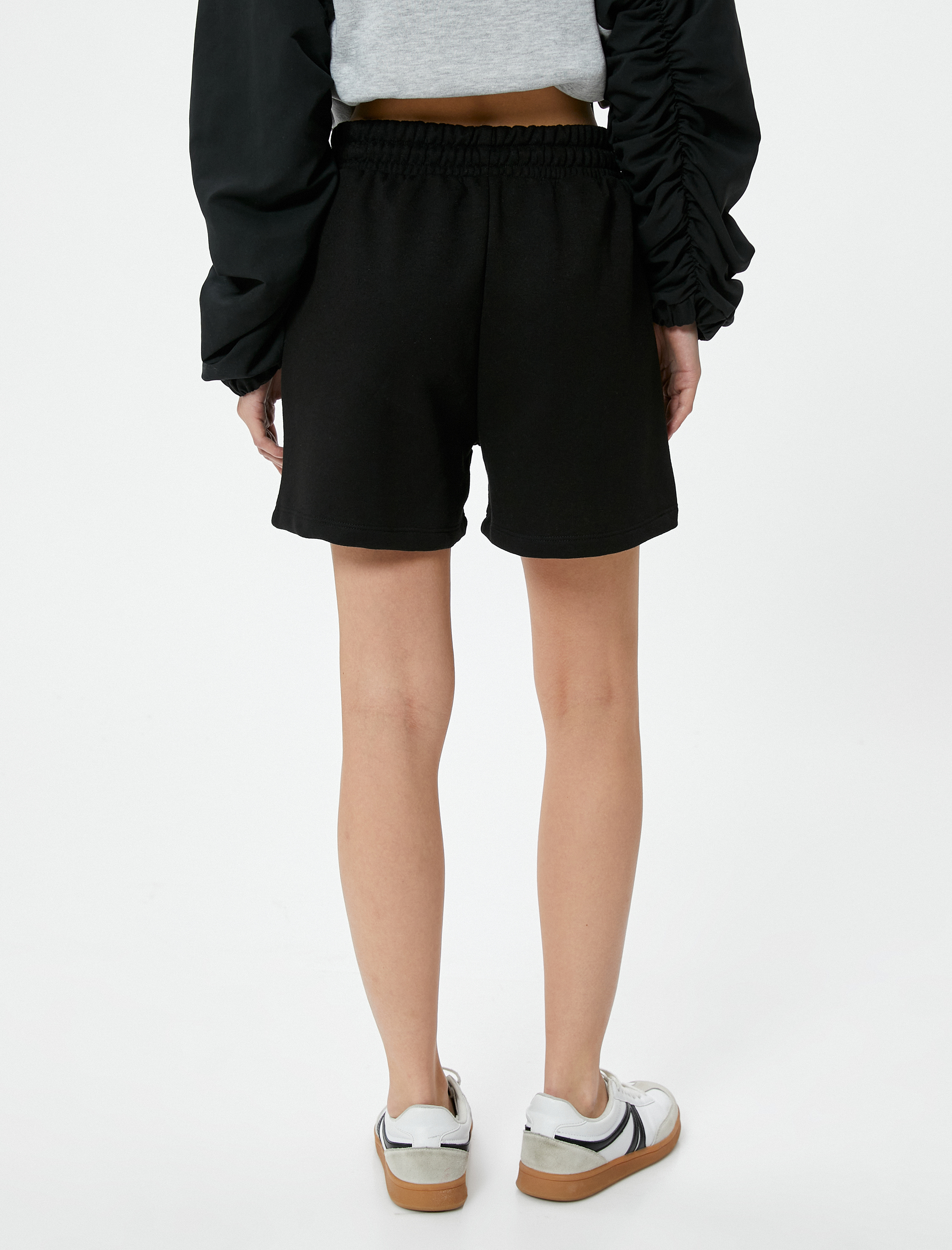   Basic Şort Beli Bağlamalı Cepli