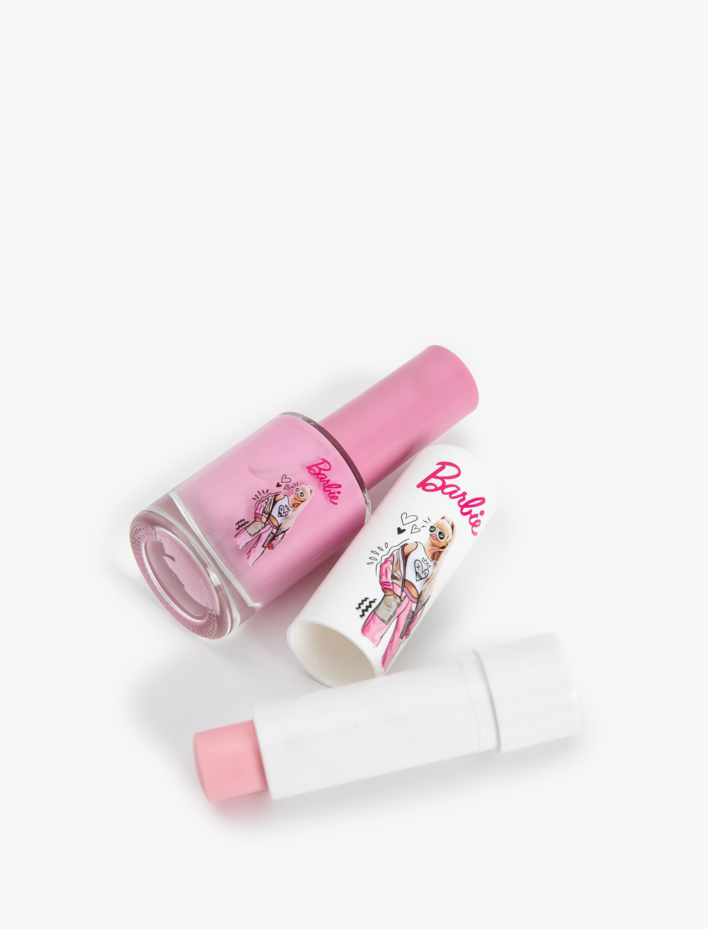  Kadın Barbie Temalı Dudak Nemlendirici ve Oje Lisanslı