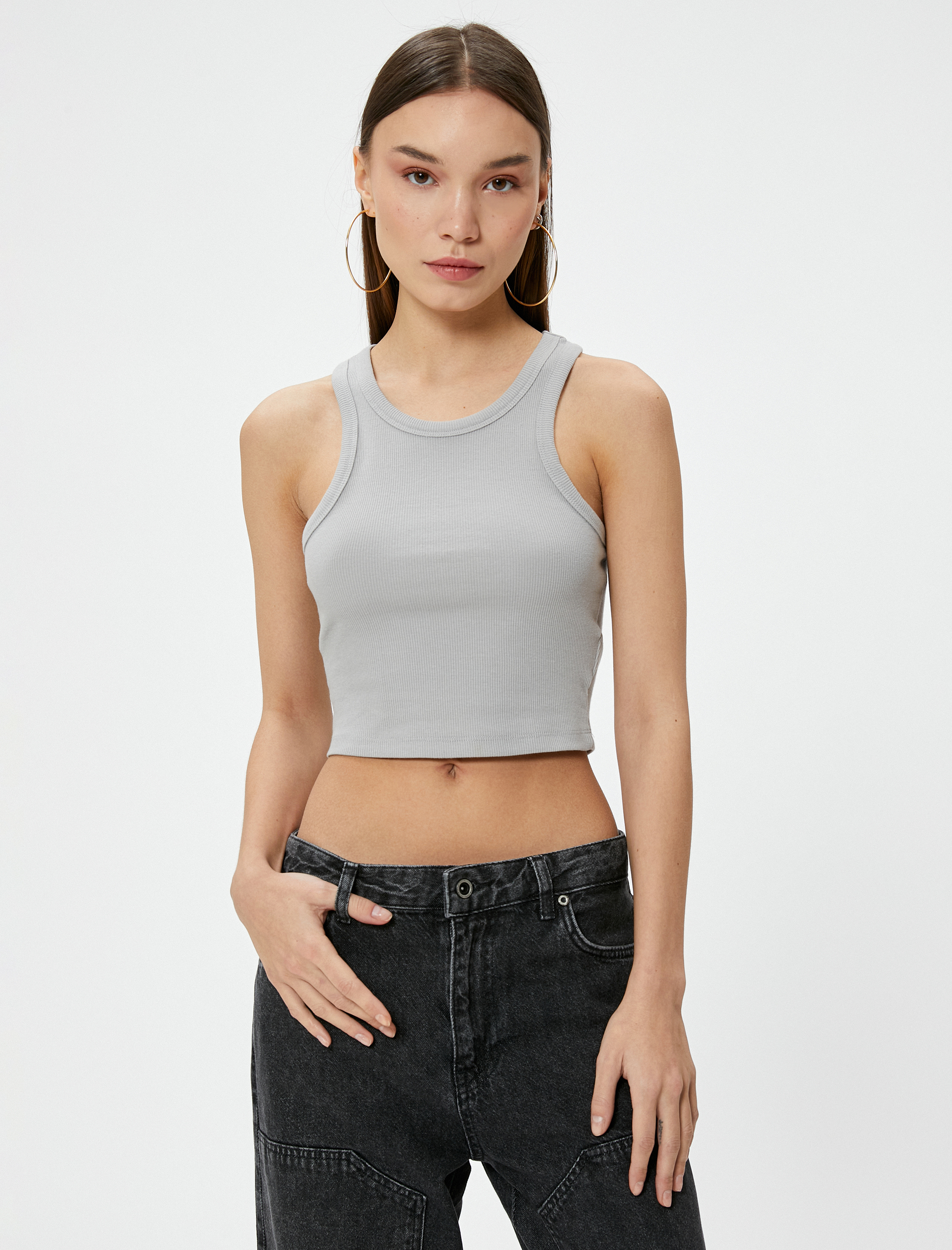   Halter Yaka Atlet Askılı Ribanalı Pamuklu