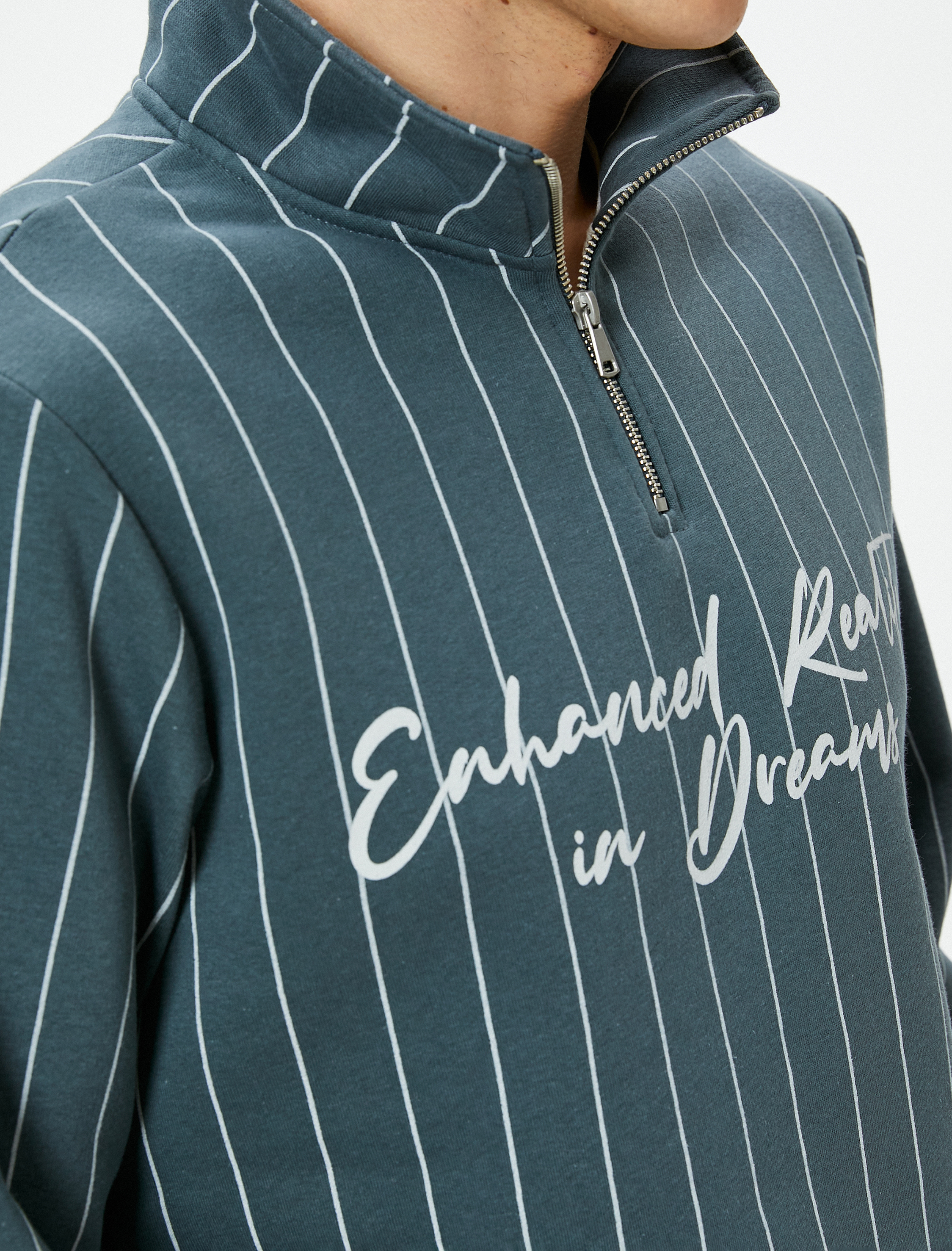   Yarım Fermuarlı Sweatshirt Slogan Baskılı Dik Yaka Şardonlu