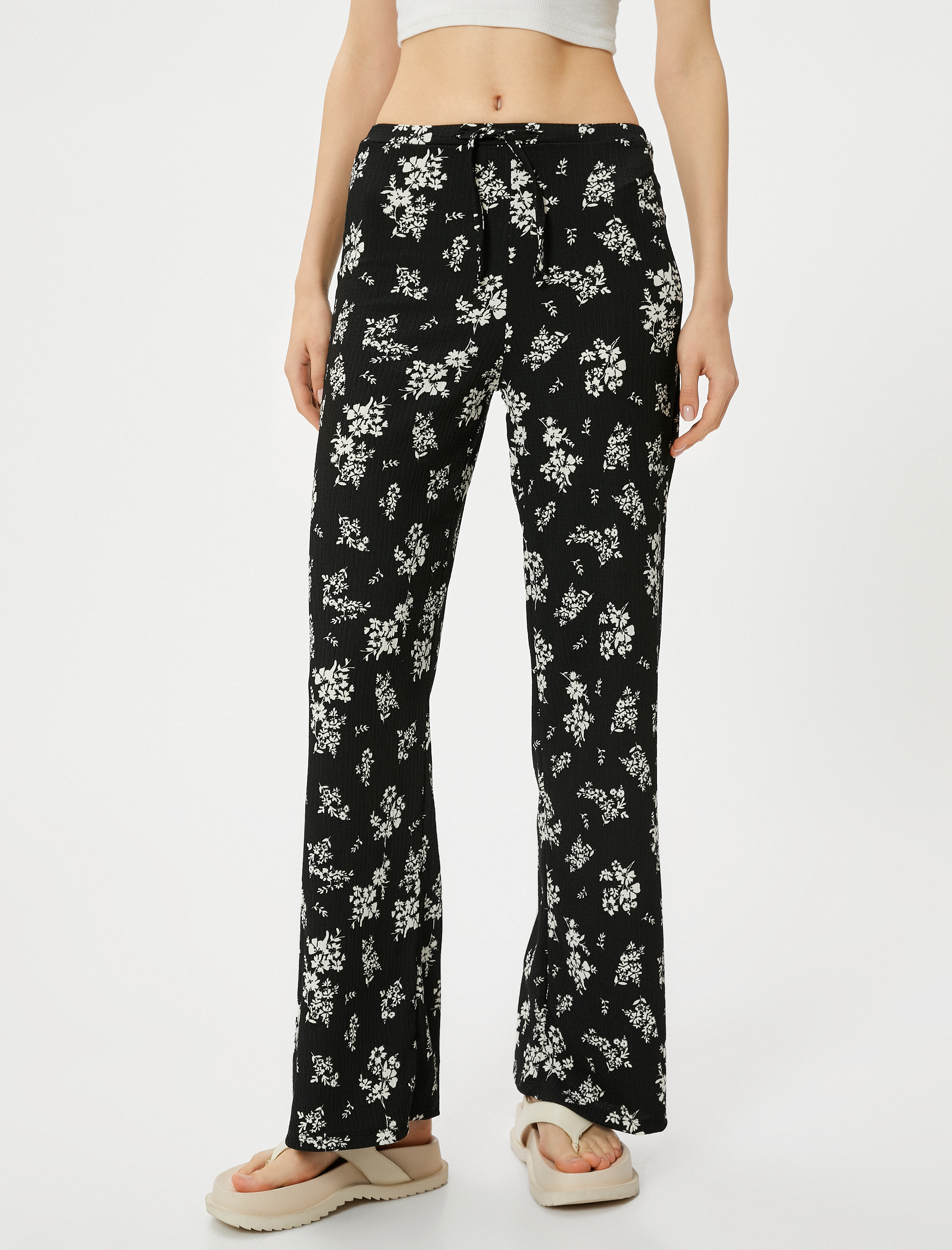   Çiçekli Geniş Paça Pantolon Beli Bağlamalı Yüksek Bel Rahat Kalıp Bürümcük