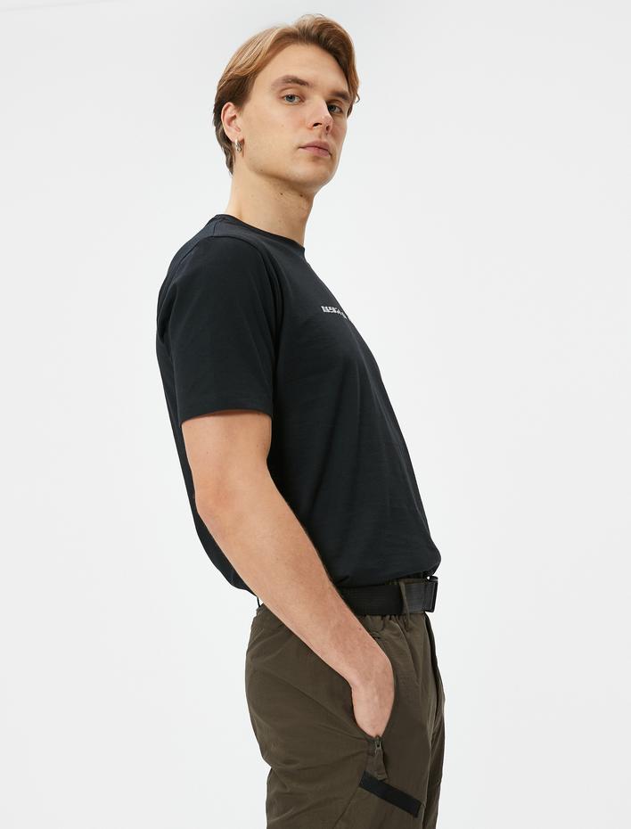  Slim Fit Tişört Slogan Baskılı Bisiklet Yaka Kısa Kollu