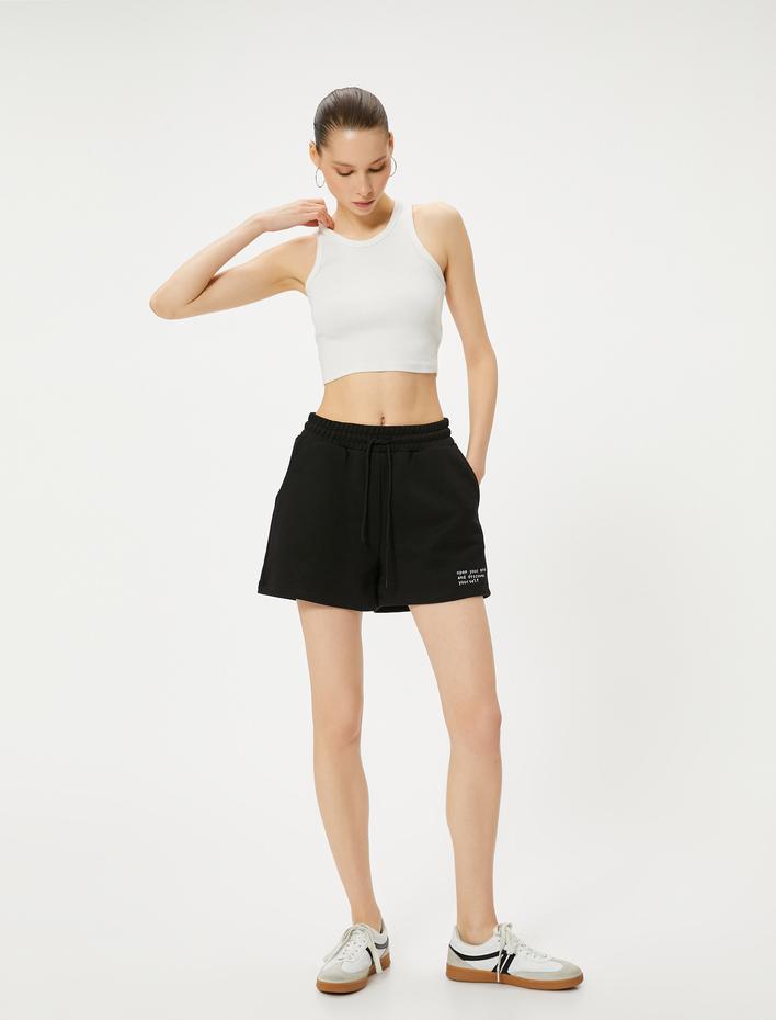  Mini Şort Beli Bağlamalı Cepli Baskı Detaylı