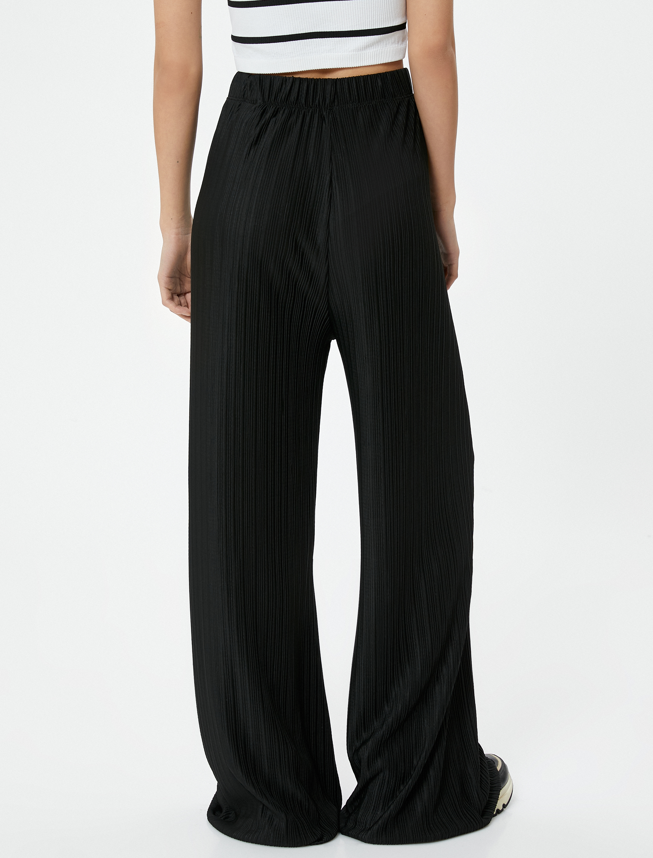   Bol Paça Pantolon Dokulu Standart Bel Rahat Kalıp