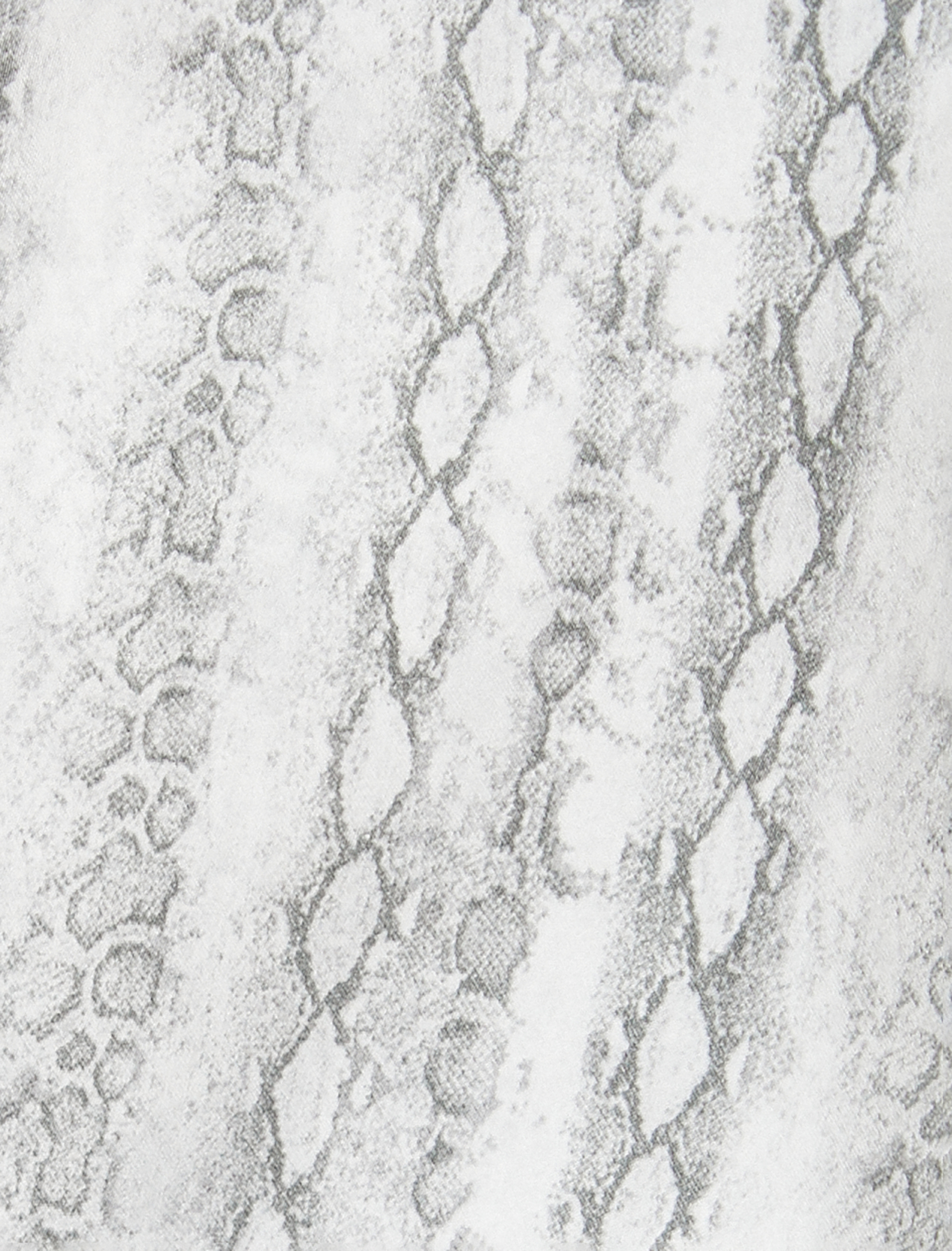   Askılı Bluz V Yaka Yılan Derisi Desenli