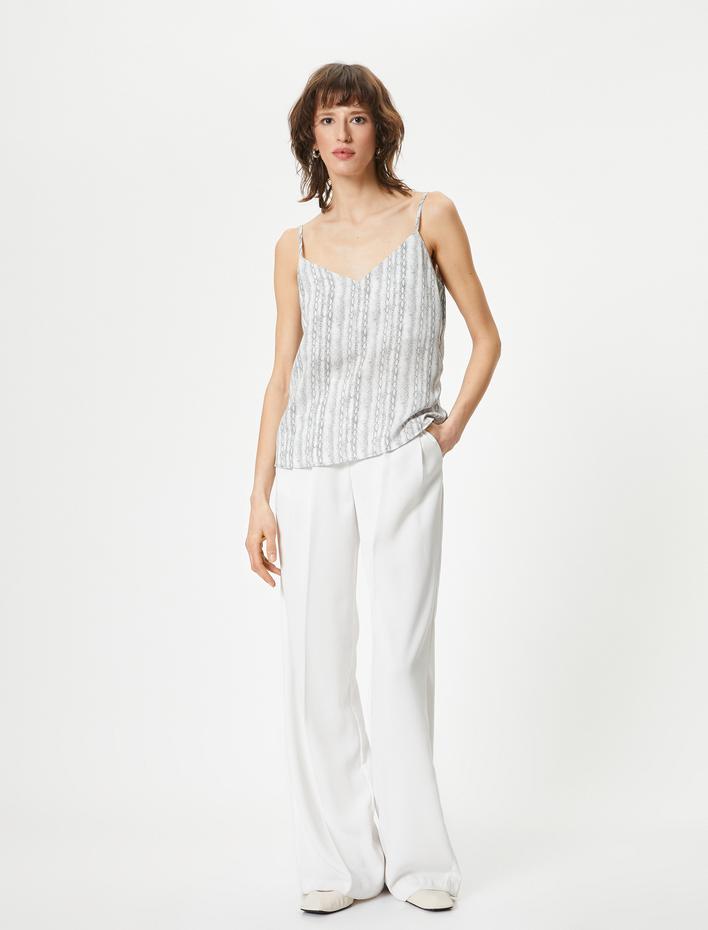  Askılı Bluz V Yaka Yılan Derisi Desenli