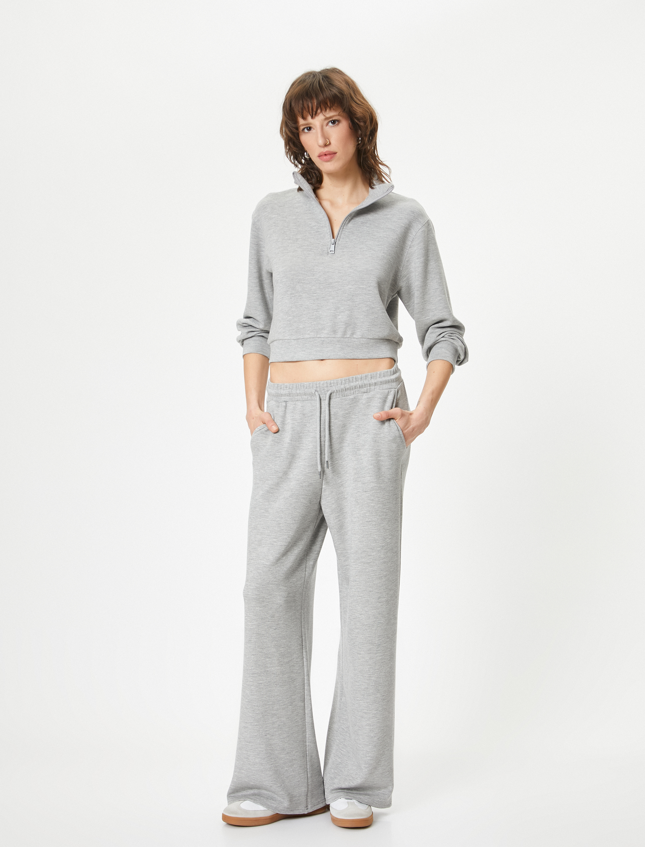   Bol Paça Eşofman Altı Beli Bağcıklı Cep Detaylı Viskon Karışımlı