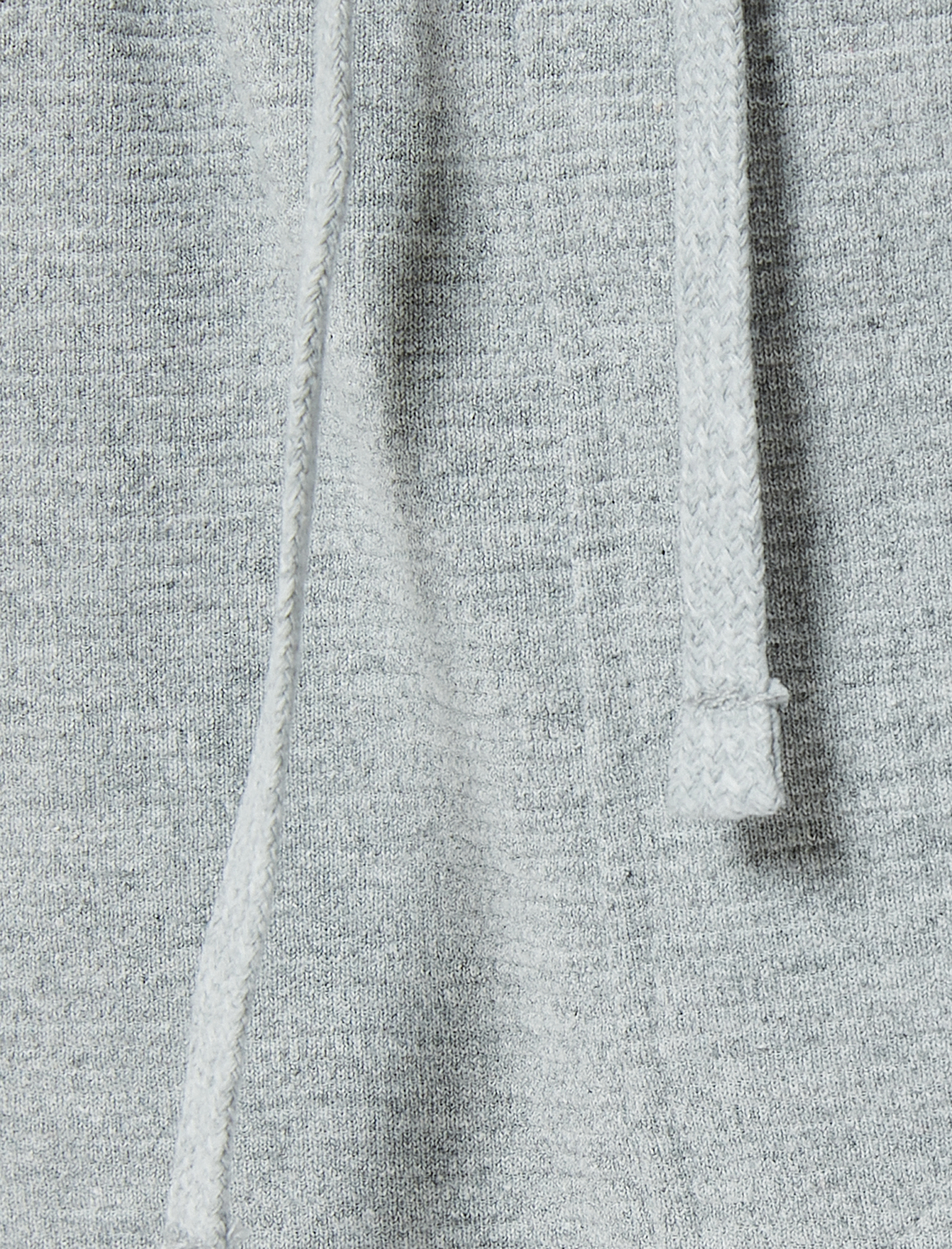   Bermuda Şort Etiket Baskılı Beli Bağcıklı Cep Detaylı