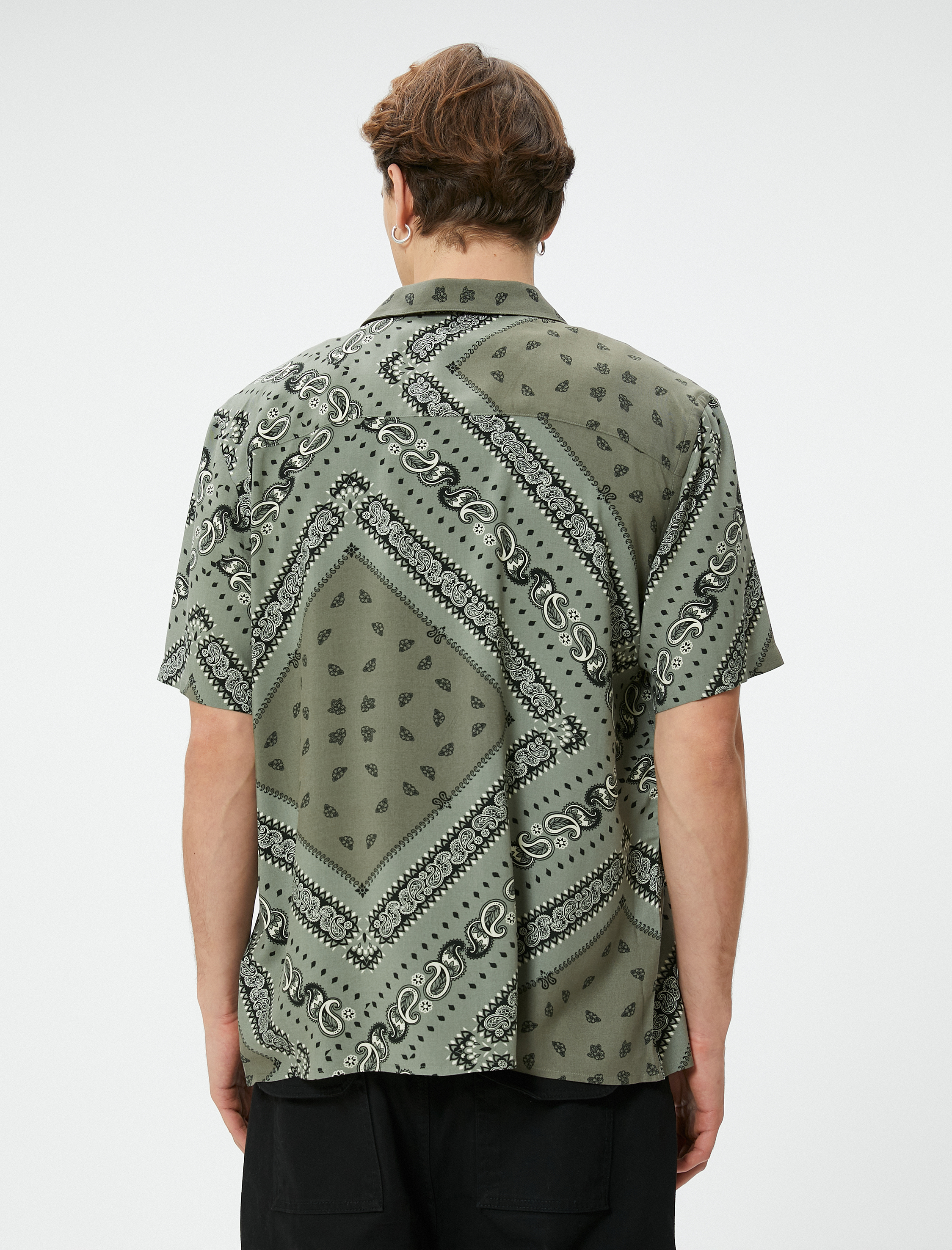 Vintage Gömlek Kısa Kollu Devrik Yaka Viskon Karışımlı Regular Fit