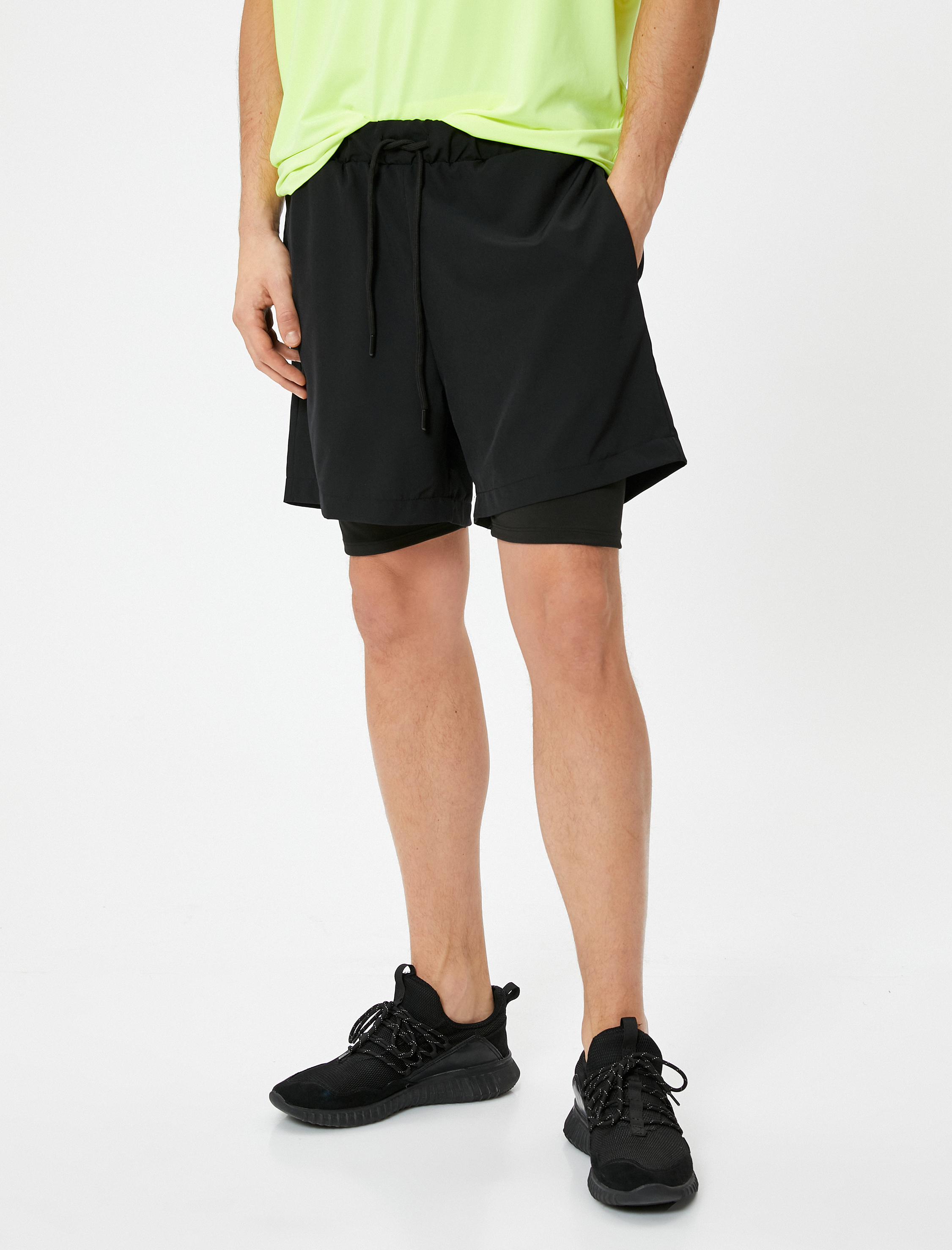   Taytlı Şort Spor Beli Bağcıklı Cep Detaylı