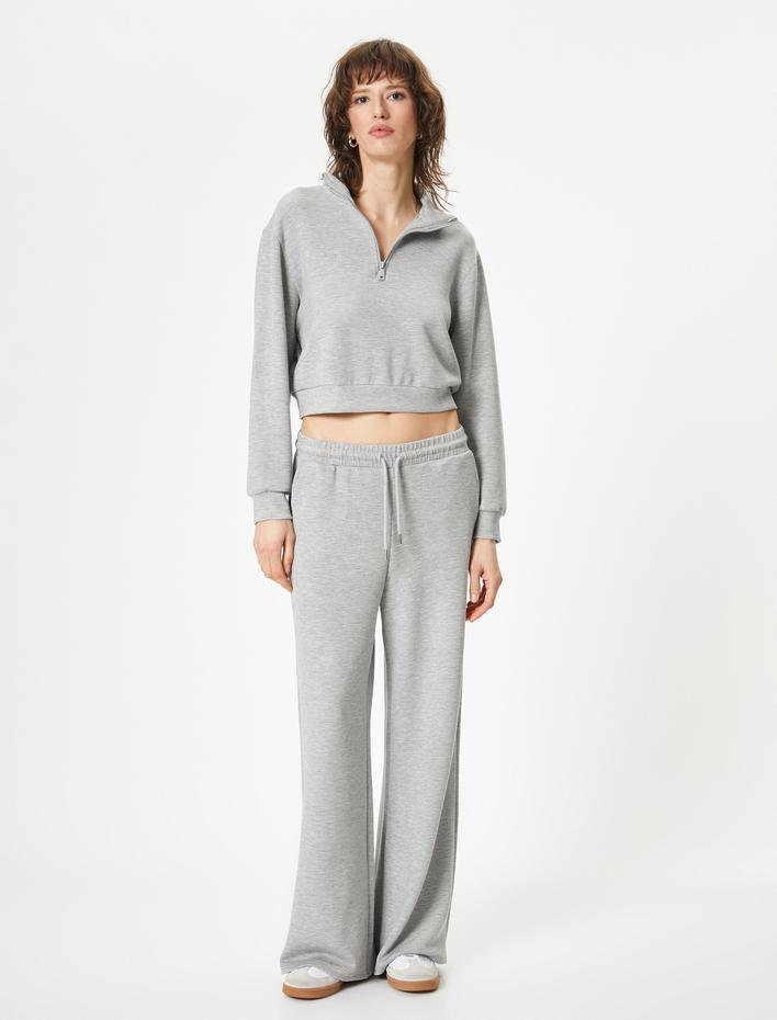  Yarım Fermuarlı Sweatshirt Dik Yaka Düşük Omuz Detaylı