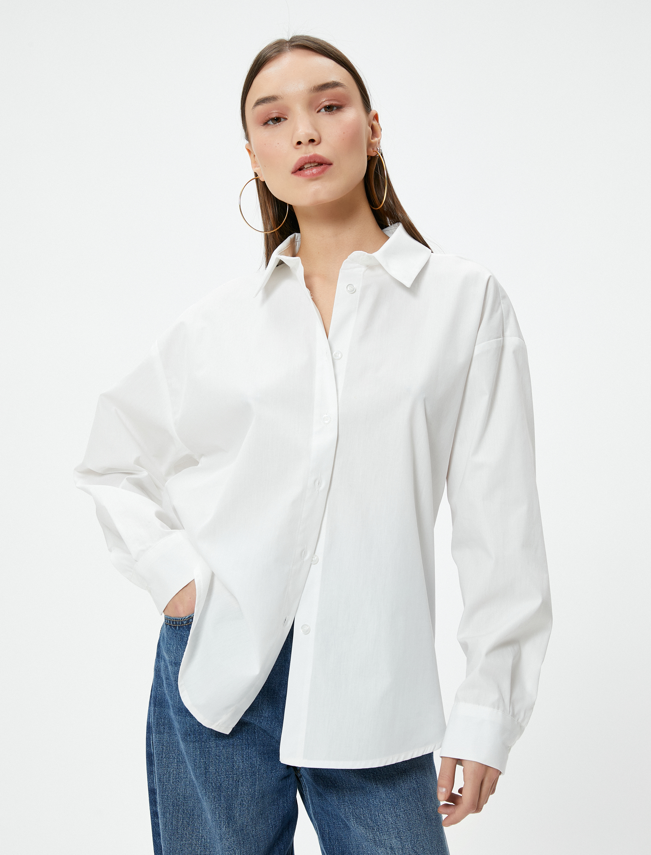   Arkası Pencere Detaylı Oversize Gömlek Bağcıklı Uzun Kollu Pamuklu