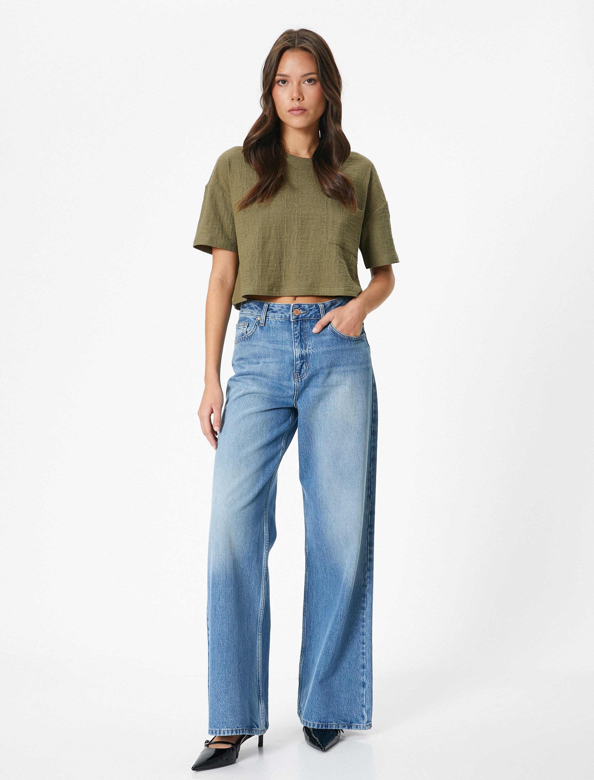   Crop Tişört Kısa Kollu Bisiklet Yaka Cepli Pamuklu