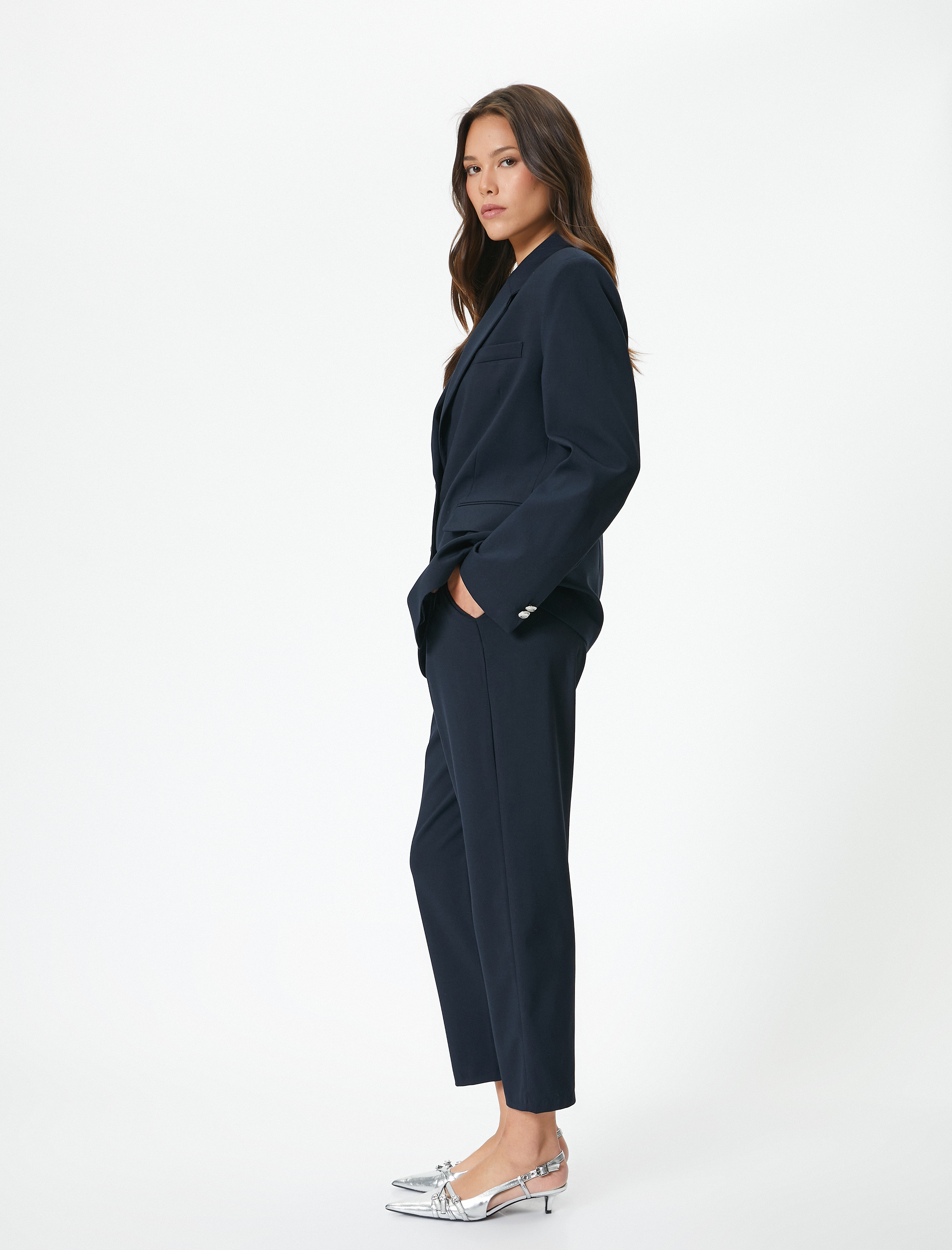   Havuç Pantolon Yüksek Bel Düğmeli Kemerli Cep Detaylı