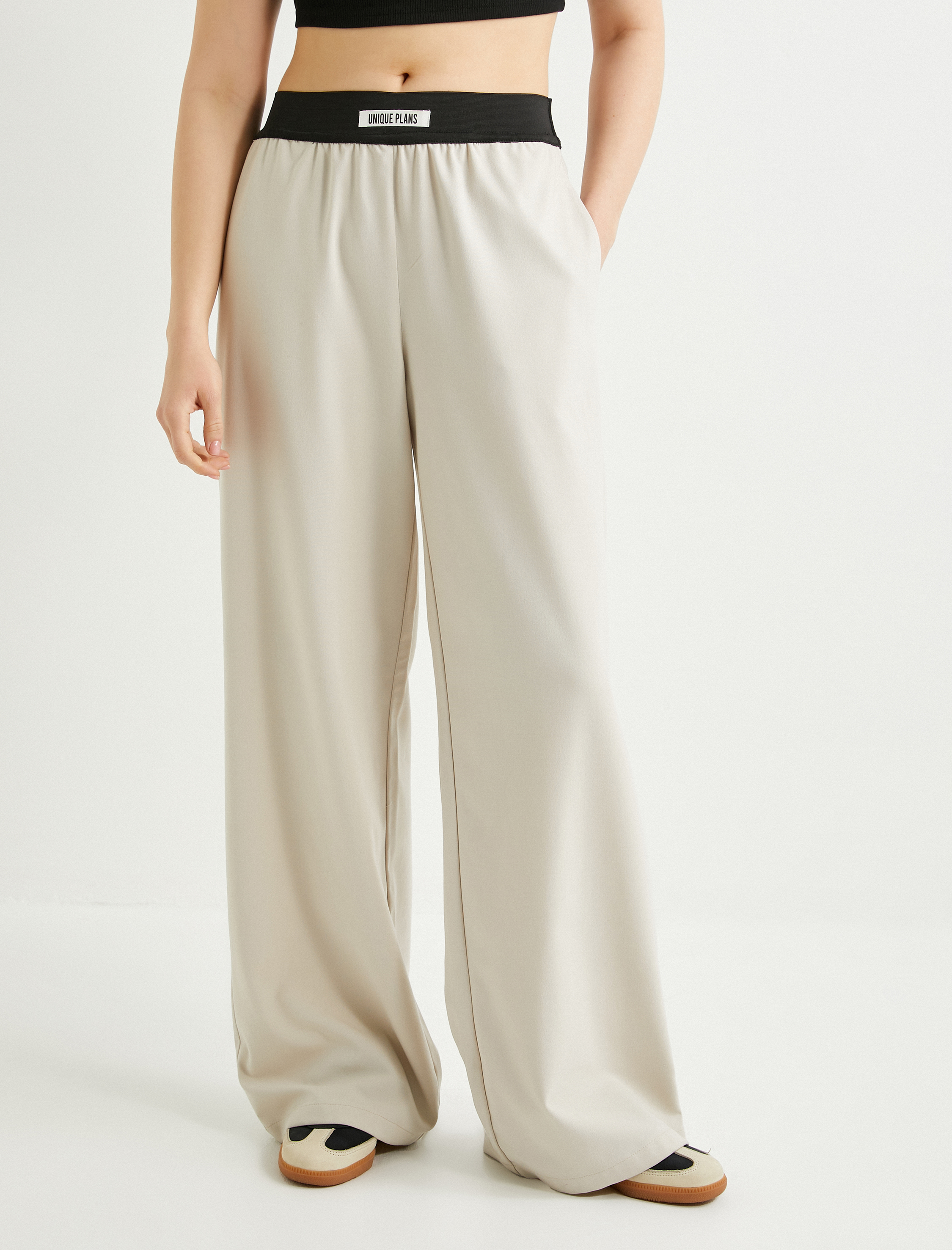   Bol Paça Pantolon Beli Lastikli Renk Kontrastlı Viskon Kumaş Karışımlı