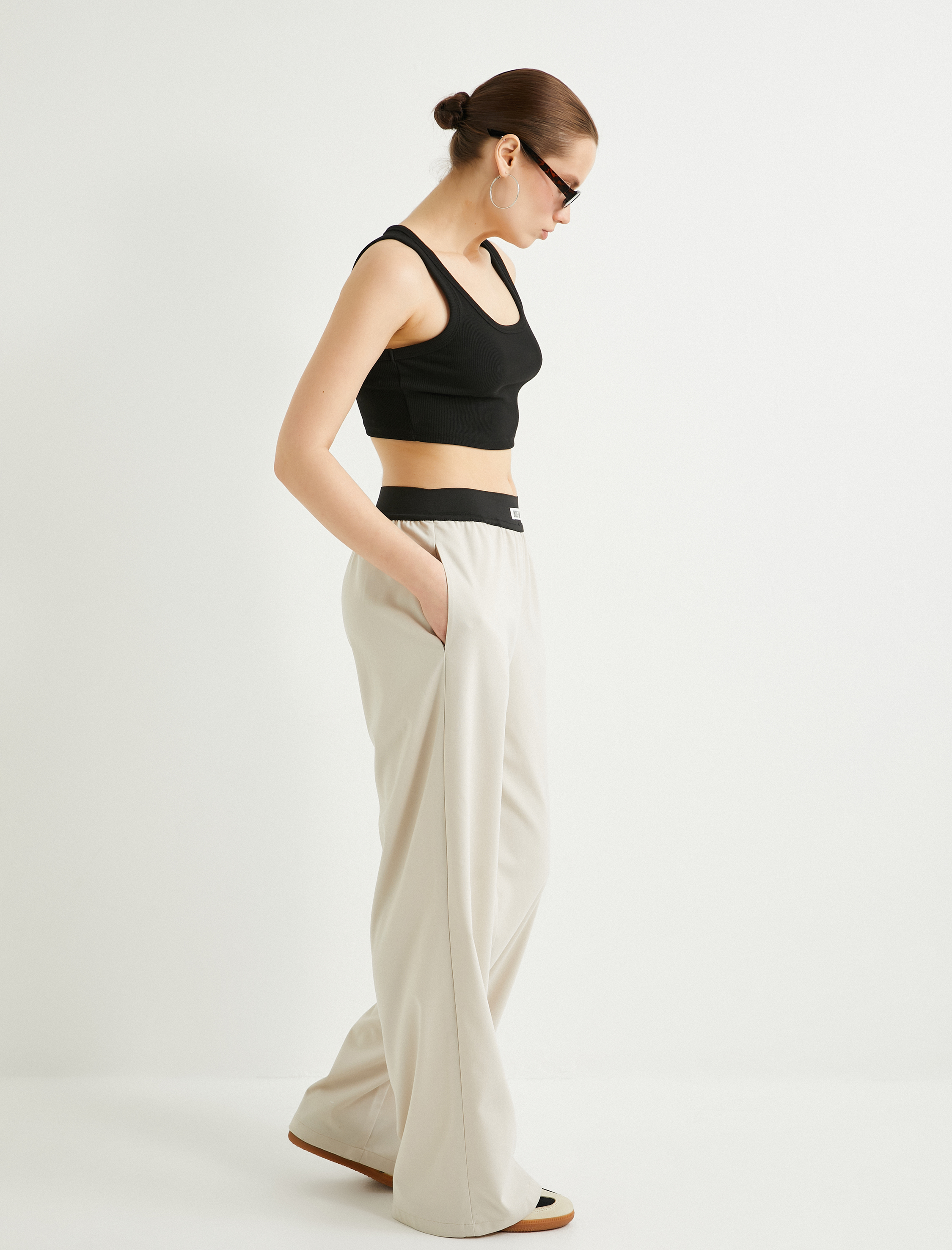   Bol Paça Pantolon Beli Lastikli Renk Kontrastlı Viskon Kumaş Karışımlı