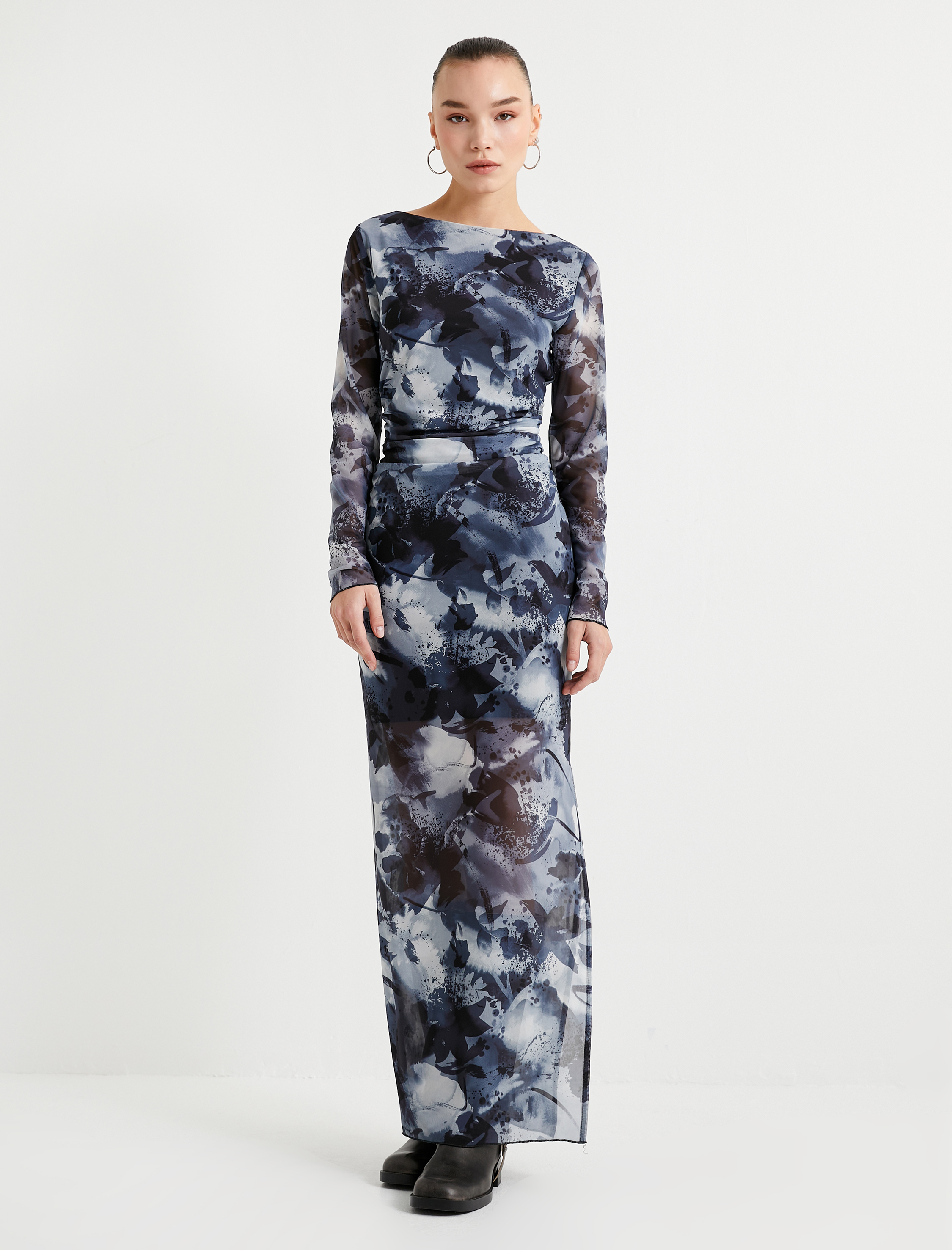   Tül Kalem Elbise Soyut Desenli Uzun Kollu Yuvarlak Yaka Astarlı