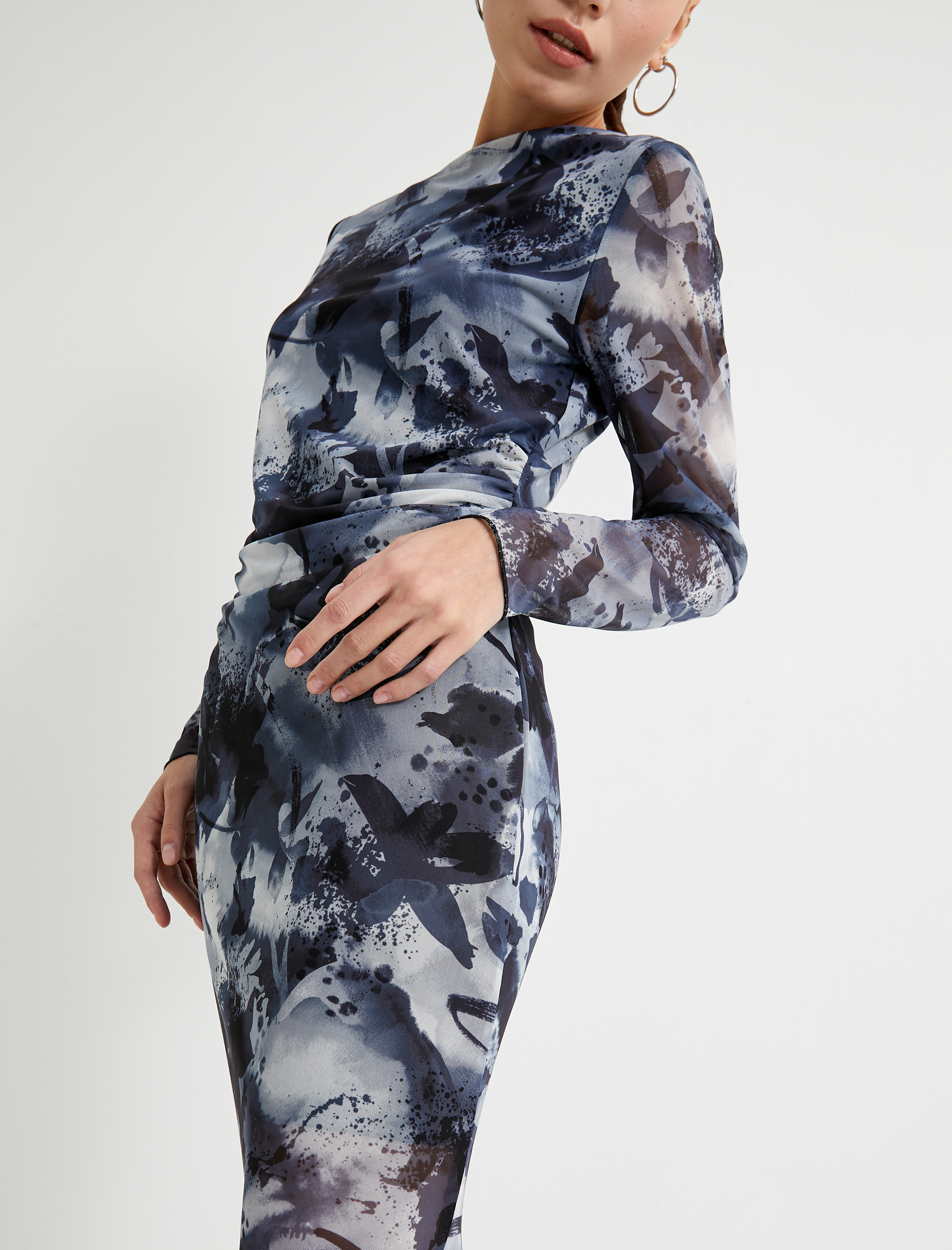   Tül Kalem Elbise Soyut Desenli Uzun Kollu Yuvarlak Yaka Astarlı