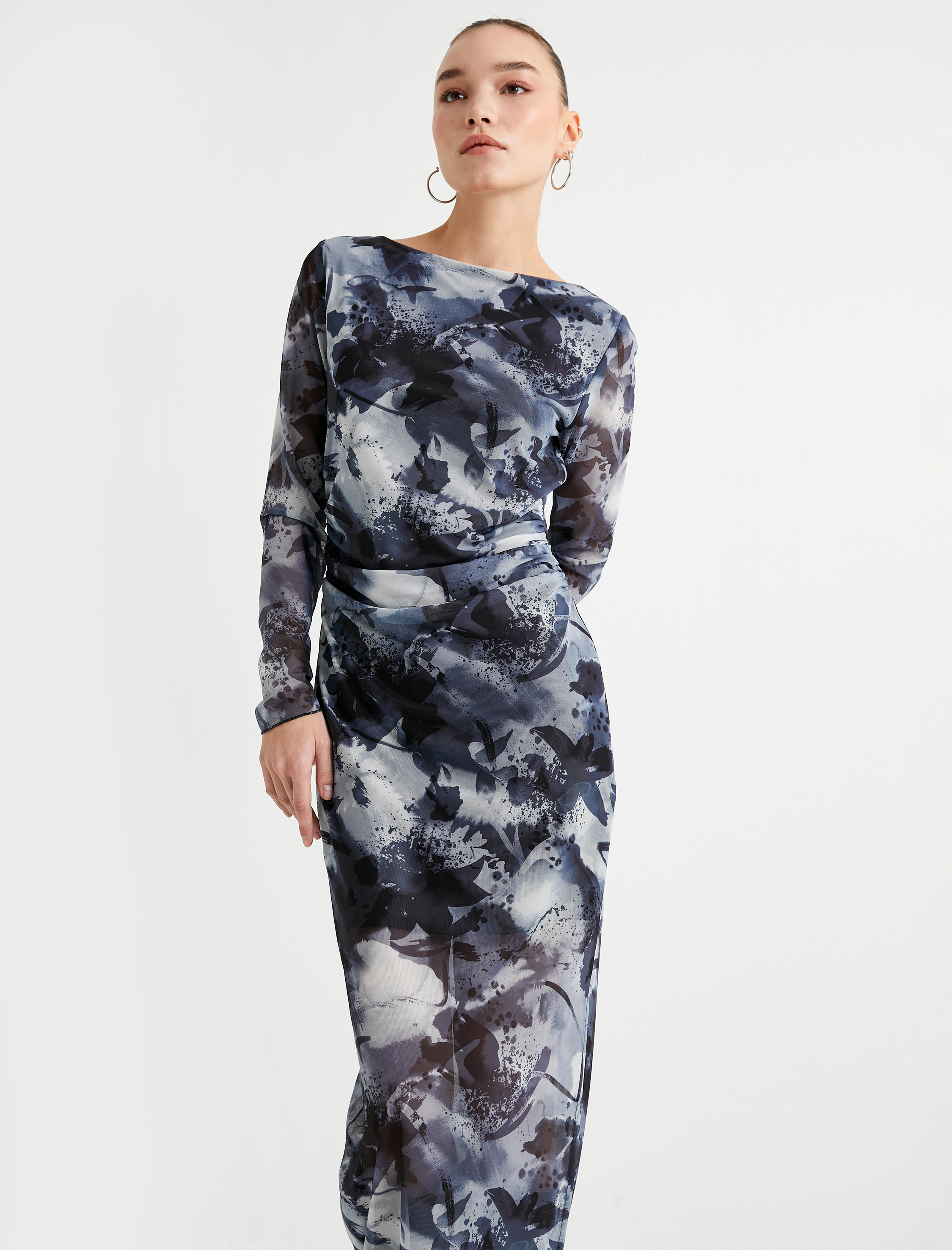   Tül Kalem Elbise Soyut Desenli Uzun Kollu Yuvarlak Yaka Astarlı