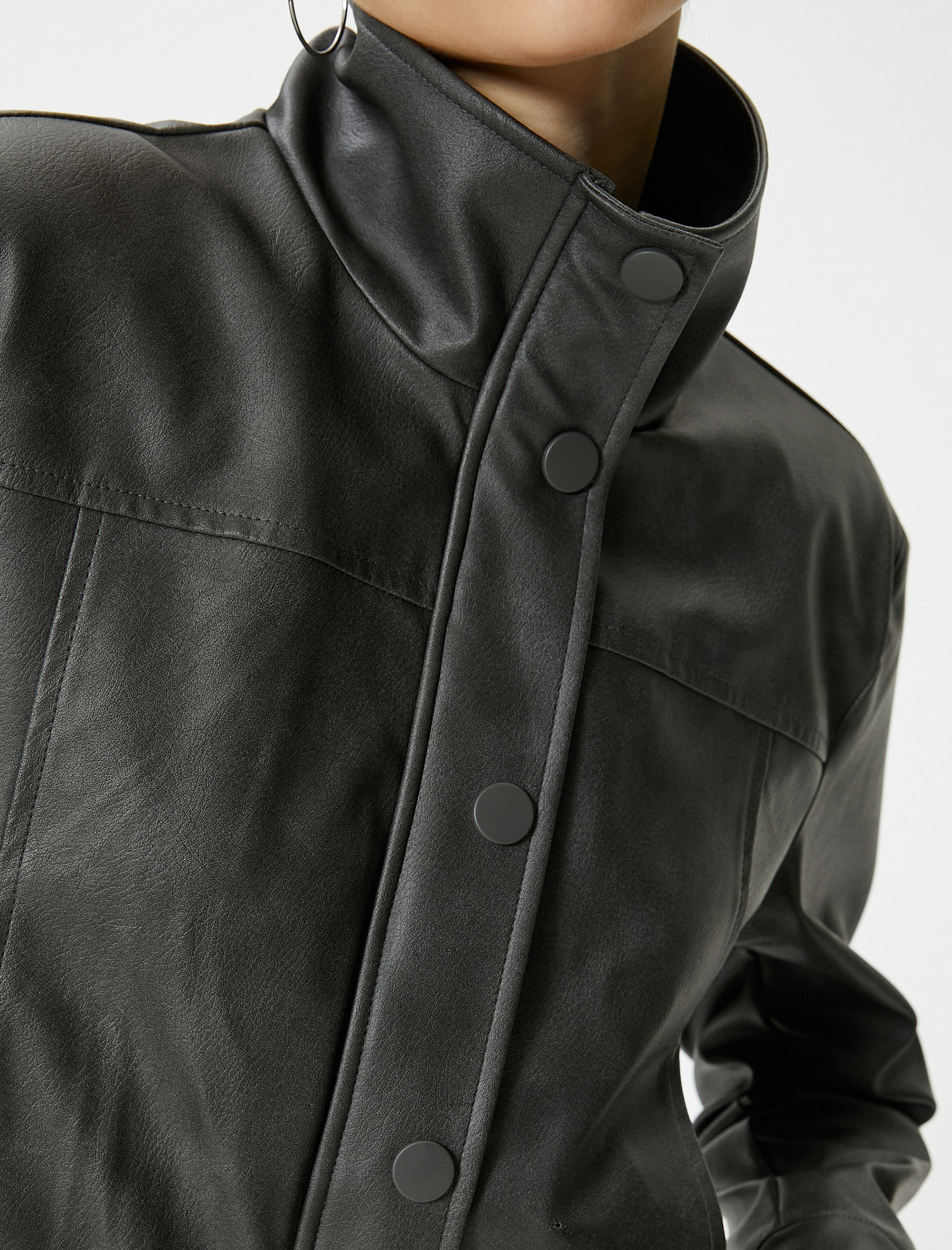   Suni Deri Ceket Dik Yaka Düğmeli