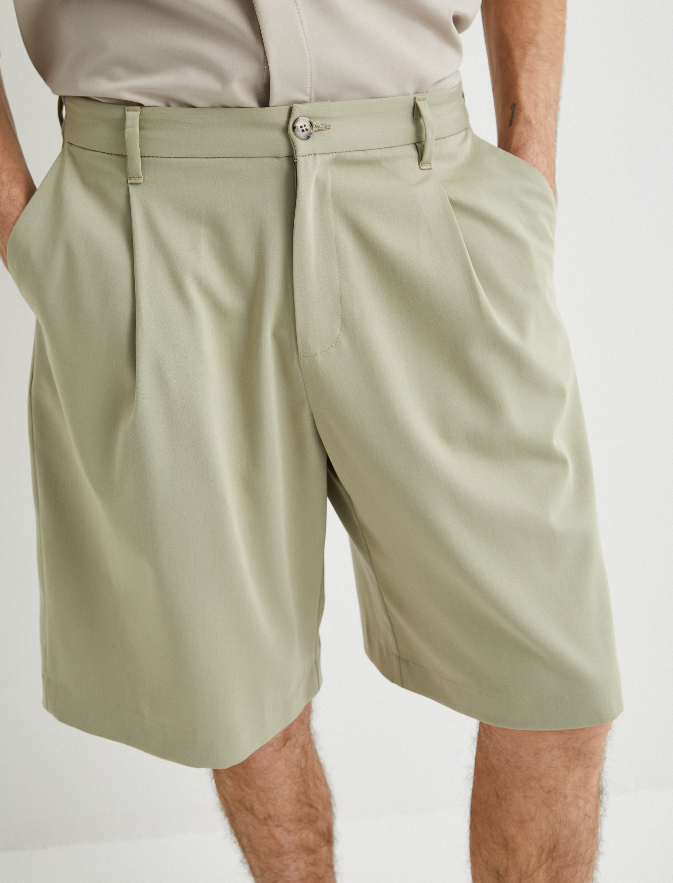   Kumaş Şort Oversize Pileli Chino Düğmeli Cep Detaylı