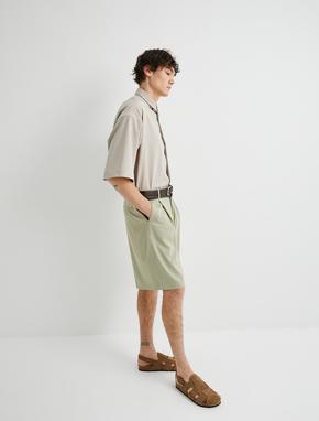 Kumaş Şort Oversize Pileli Düğmeli Cep Detaylı_1
