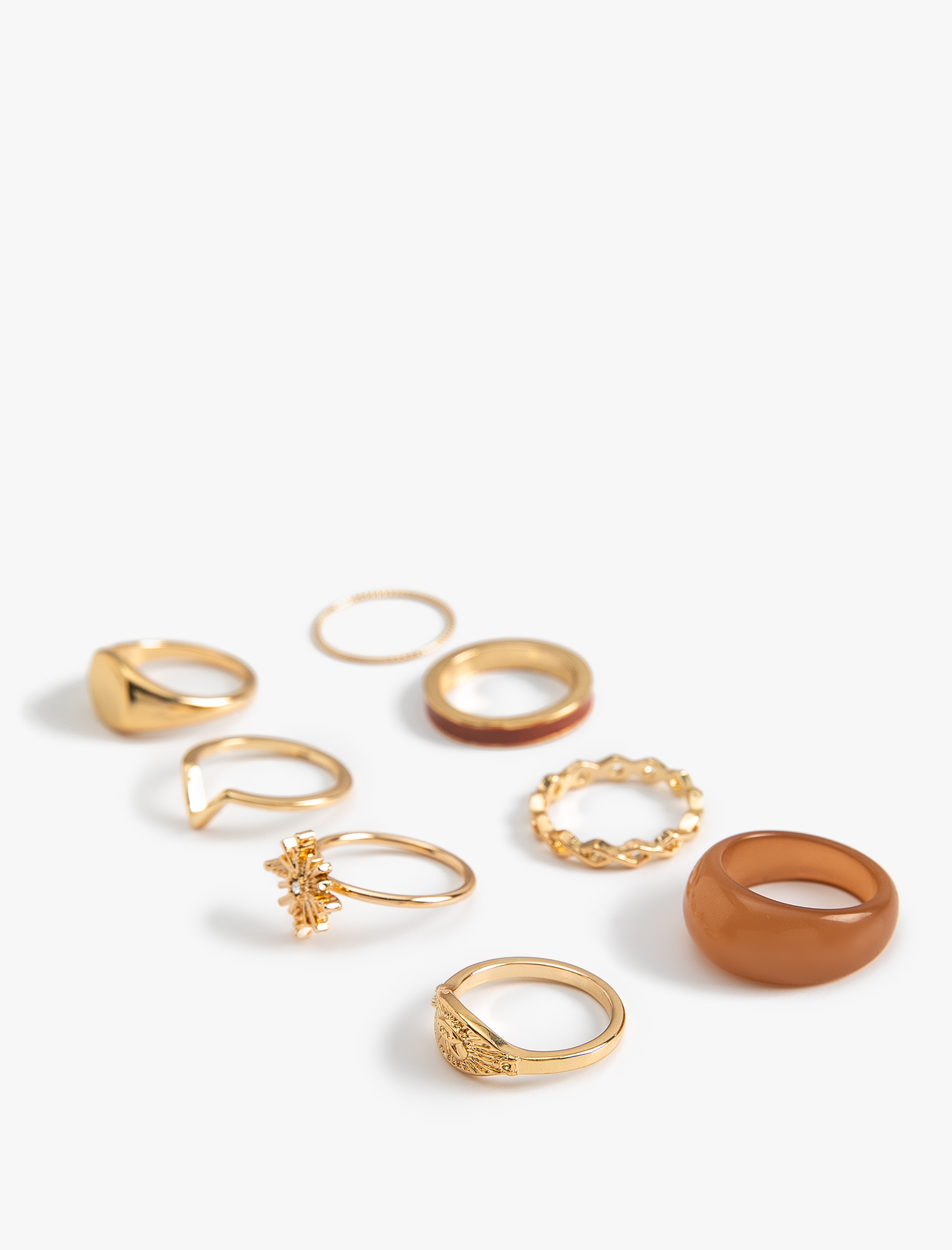  Kadın Çelik Karışımlı 8'li Yüzük Seti