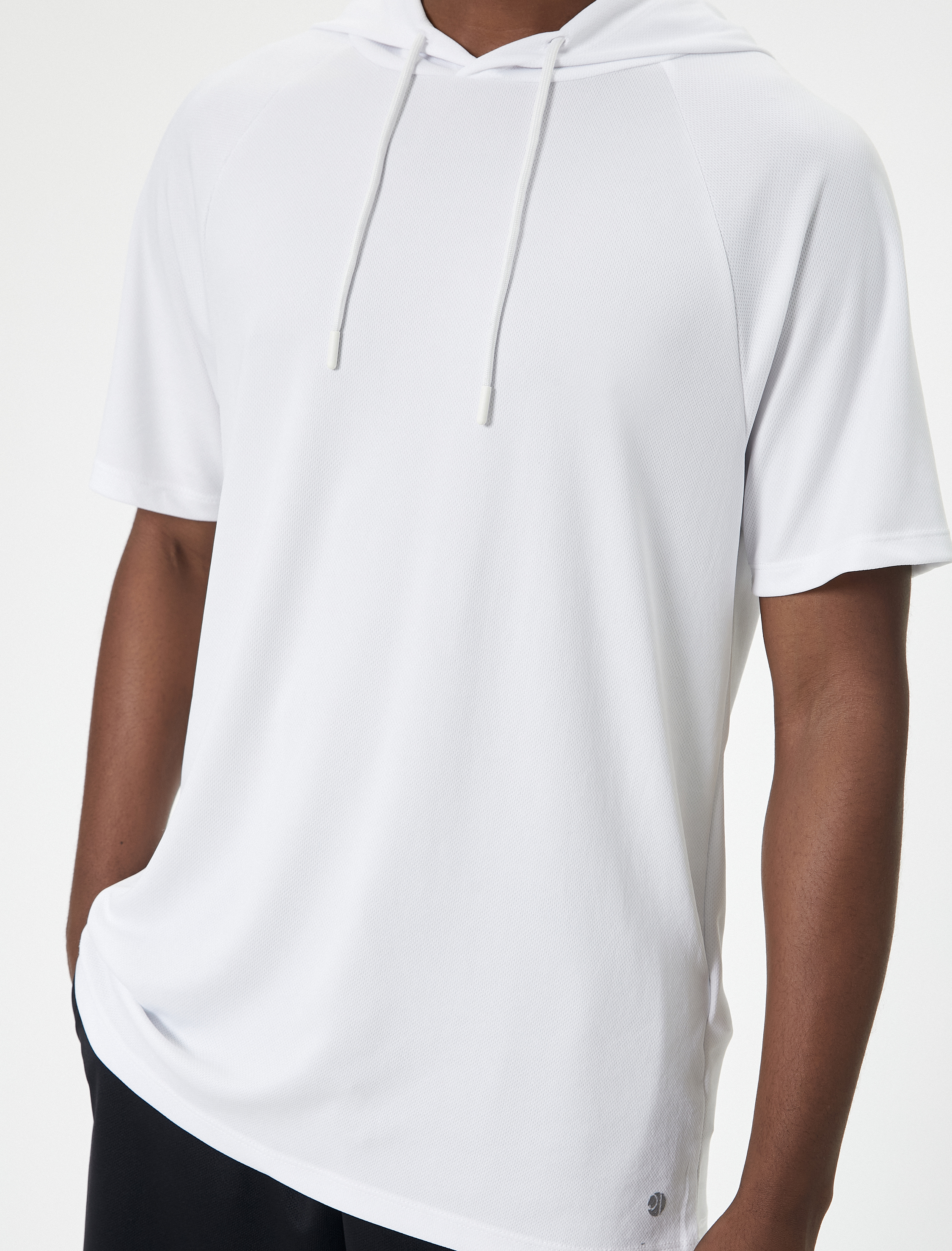   Kapşonlu Spor Tişört Kısa Kollu