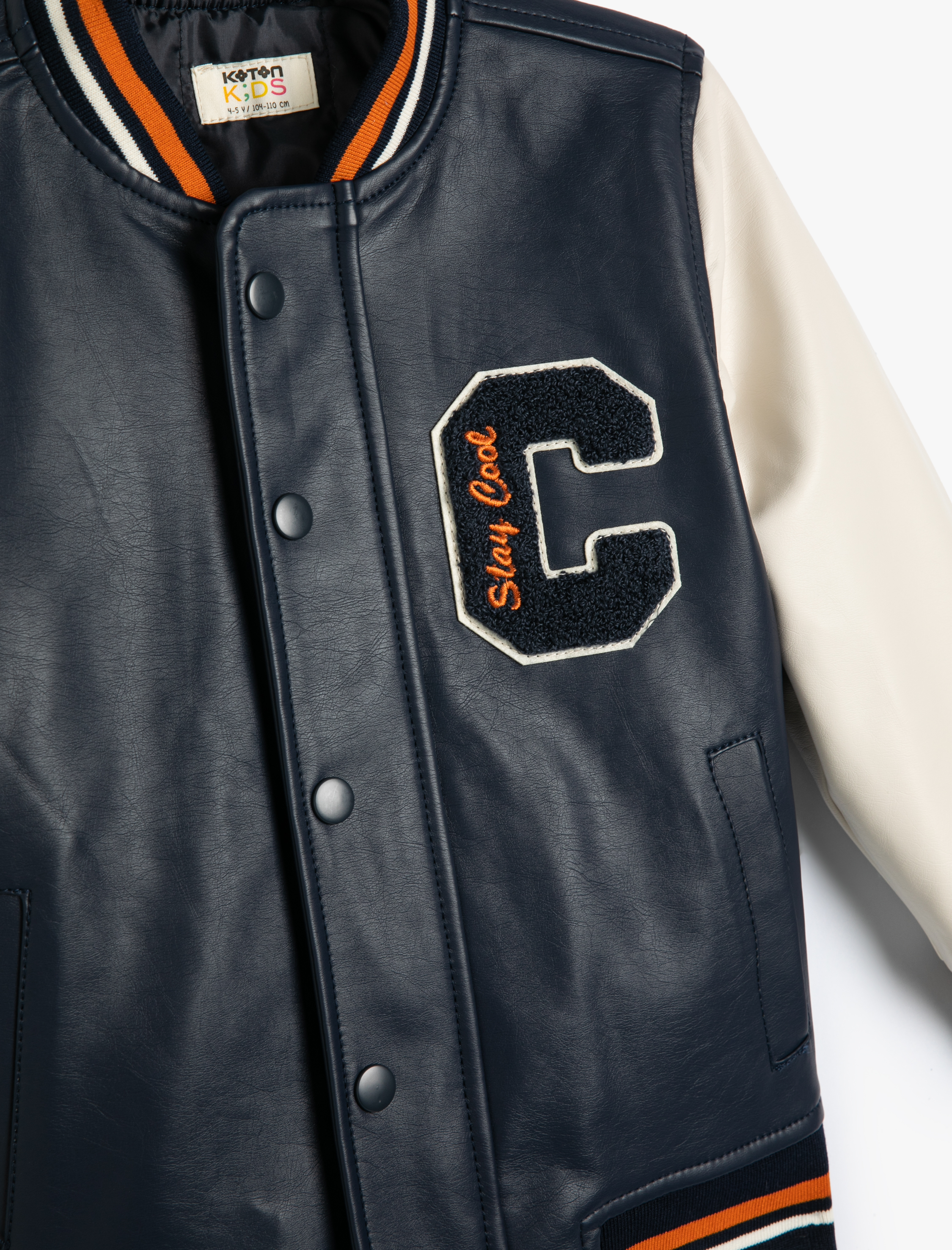  Erkek Çocuk Bomber Kolej Ceket Deri Görünümlü Aplike Detaylı Cepli