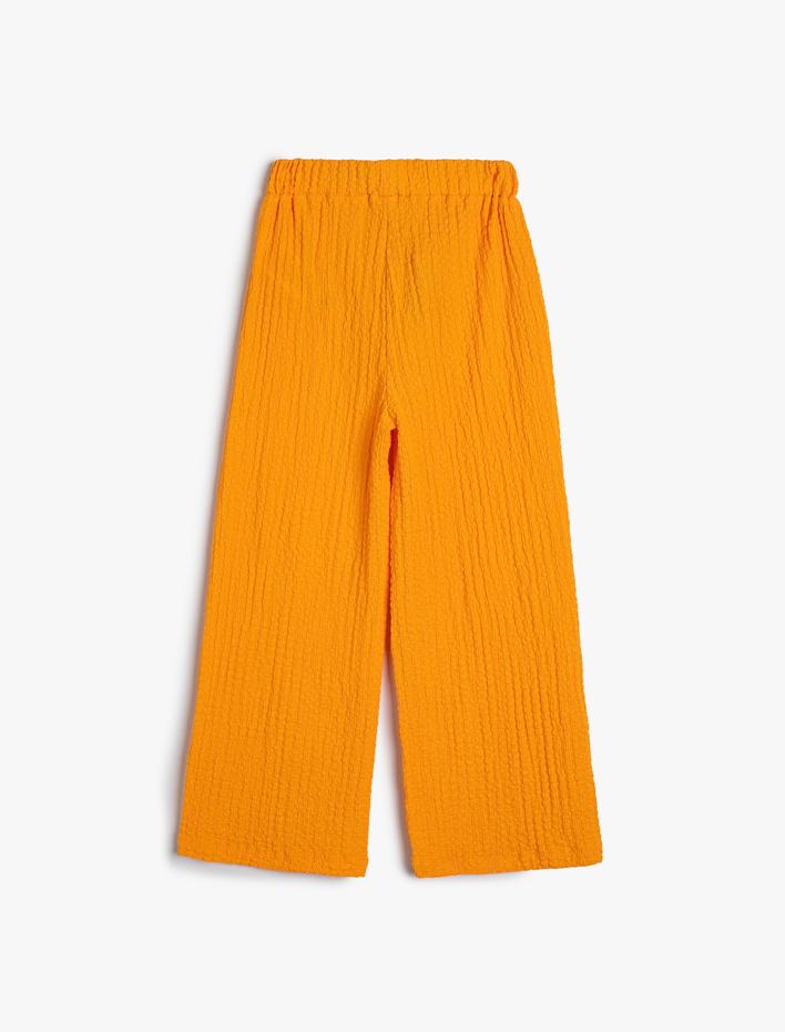 Kız Çocuk Bol Paça Pantolon Rahat Kesim Beli Lastikli Dokulu