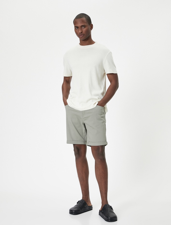  Kumaş Şort Slim Fit Chino Düğmeli Katlı Paça Cep Detaylı