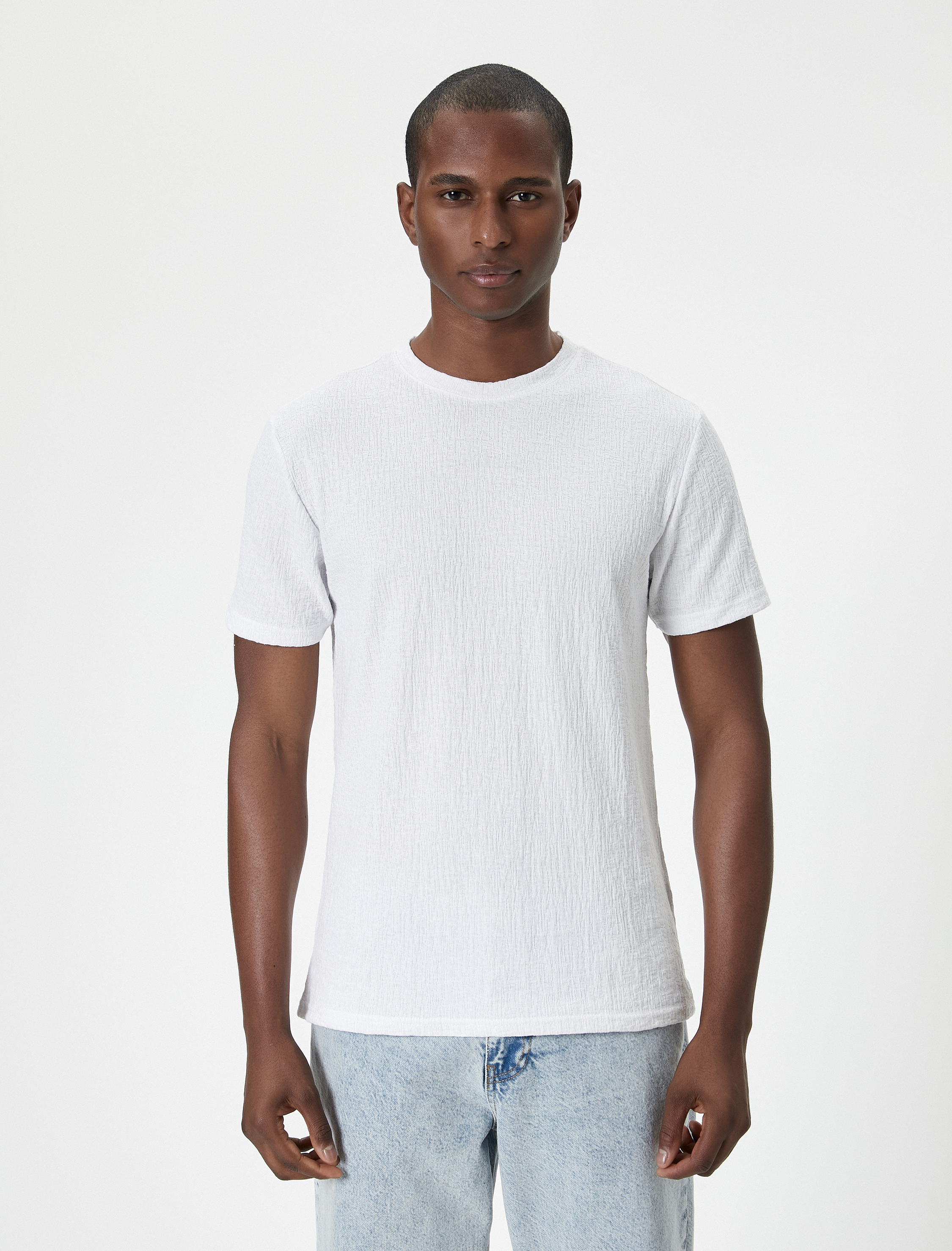 Slim Fit Tişört Bisiklet Yaka Kısa Kollu Dokulu