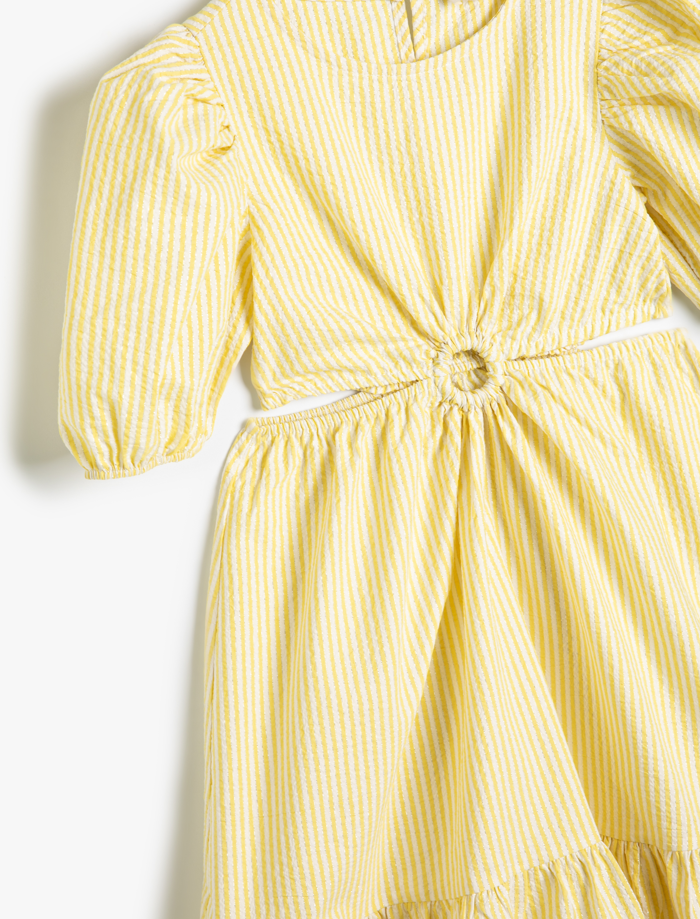  Kız Çocuk Elbise Pencere Detaylı Balon Kollu Yuvarlak Yaka Fırfırlı