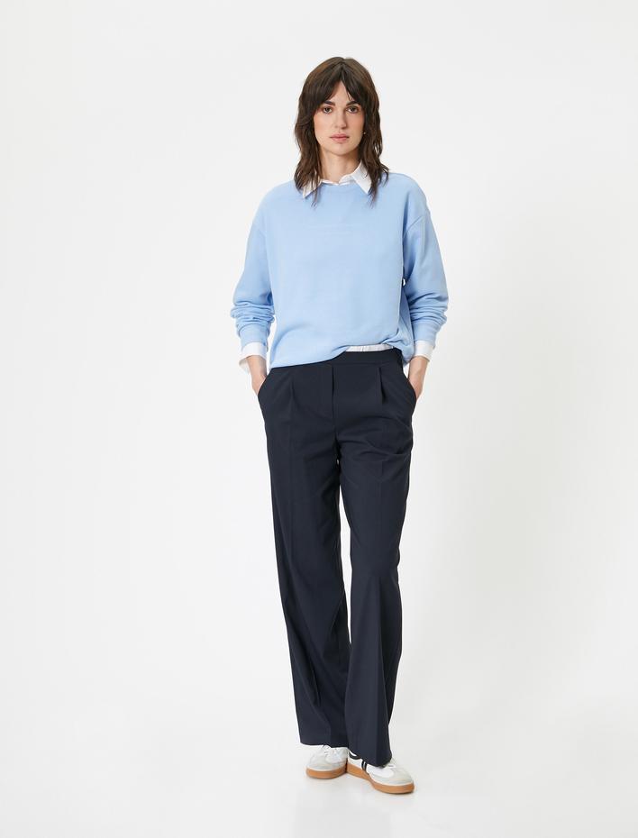  Oversize Sweatshirt Bisiklet Yaka Baskı Detaylı Üç İplik Şardonlu